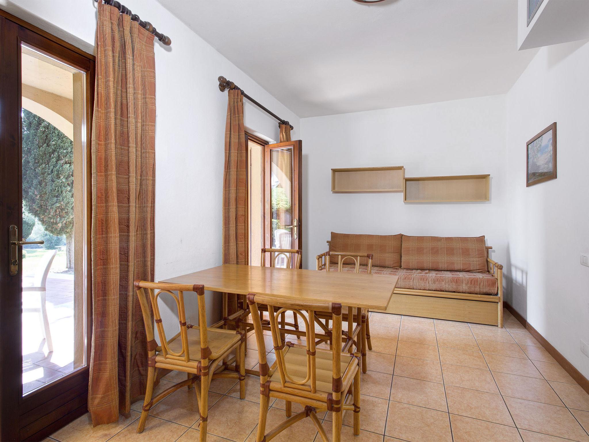 Photo 10 - 1 bedroom Apartment in Costermano sul Garda with swimming pool and mountain view