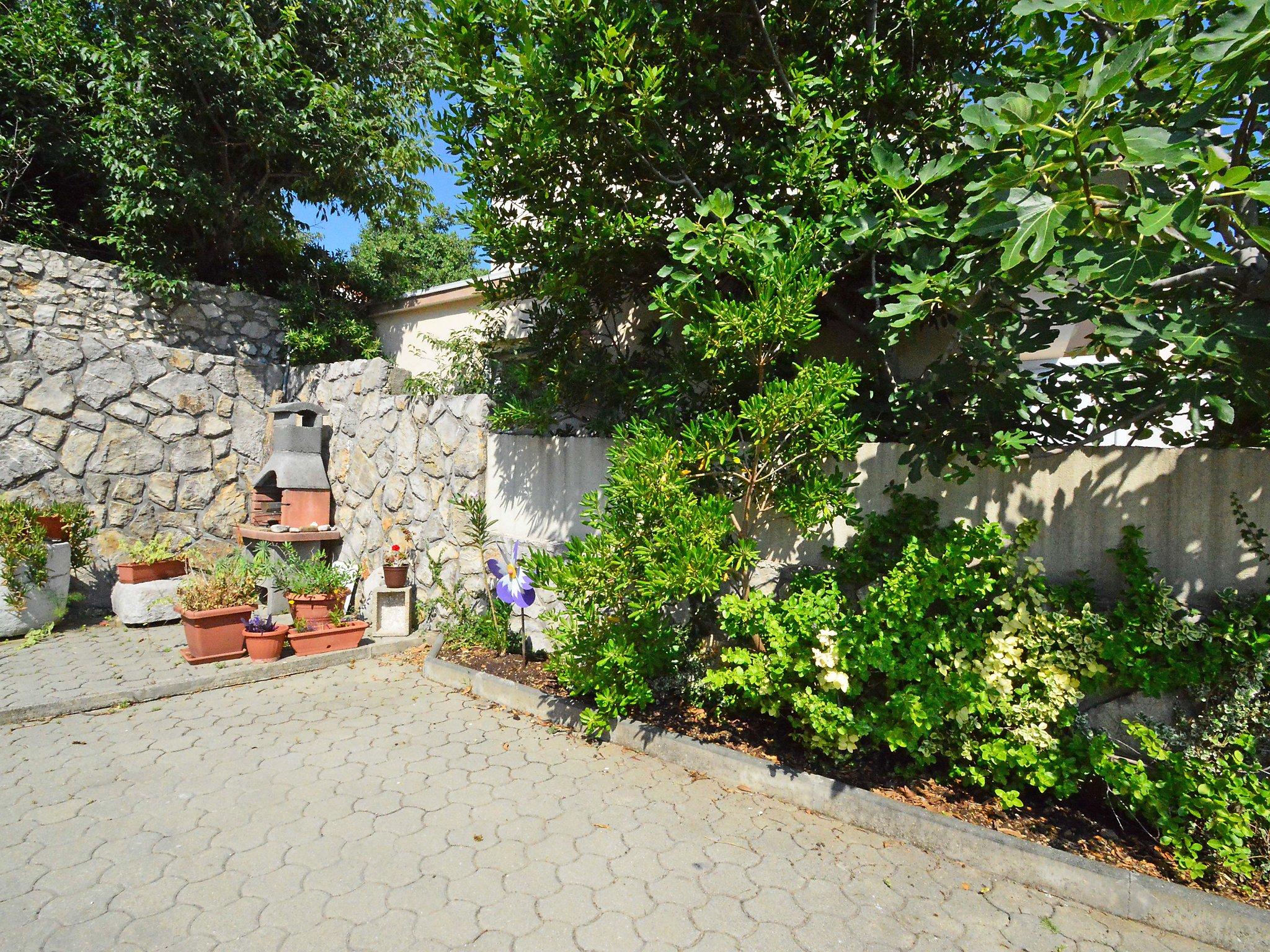 Foto 19 - Haus mit 3 Schlafzimmern in Dobrinj mit terrasse und blick aufs meer