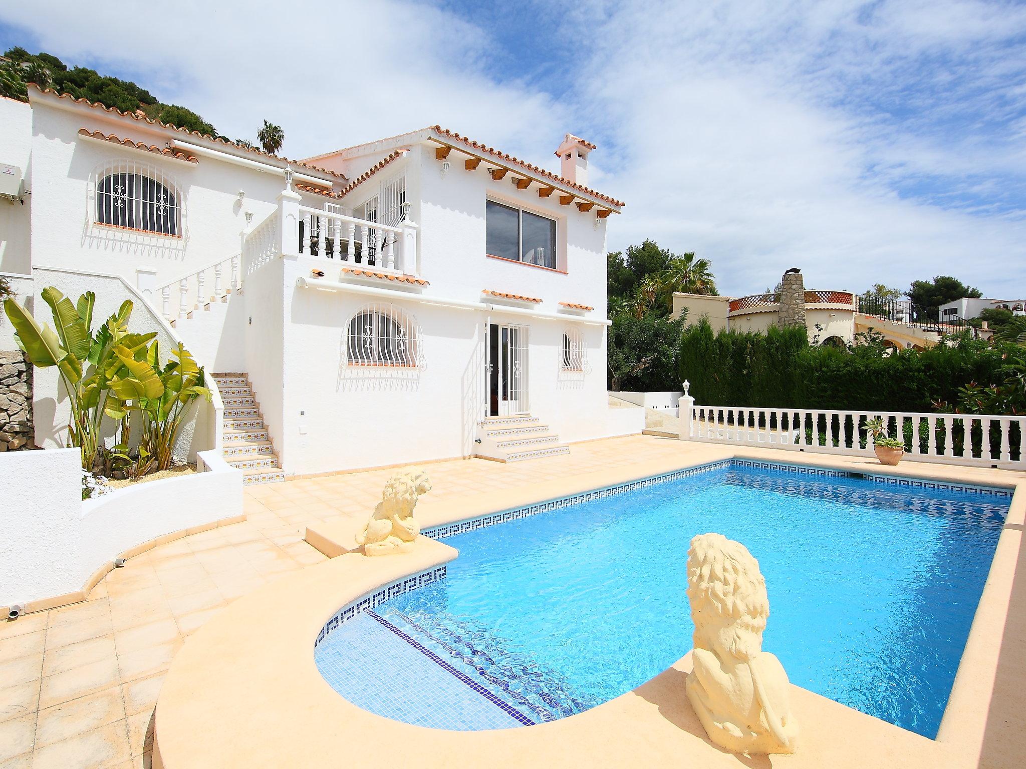 Foto 1 - Casa de 3 quartos em Benissa com piscina privada e vistas do mar