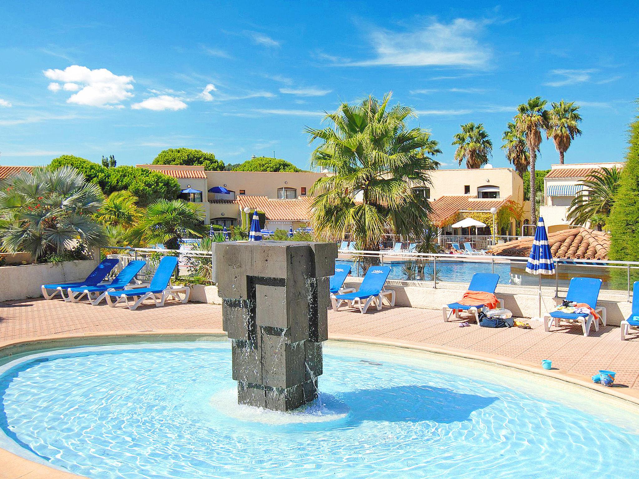 Foto 3 - Apartamento en Agde con piscina y vistas al mar