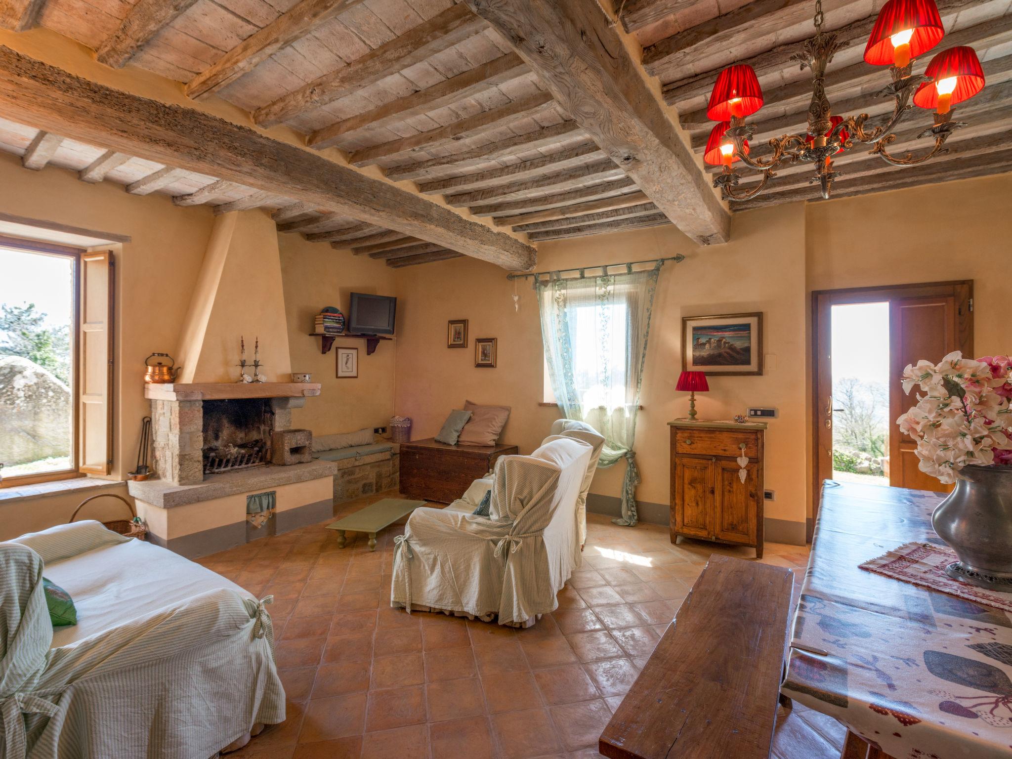 Photo 9 - Maison de 2 chambres à Roccastrada avec jardin et terrasse