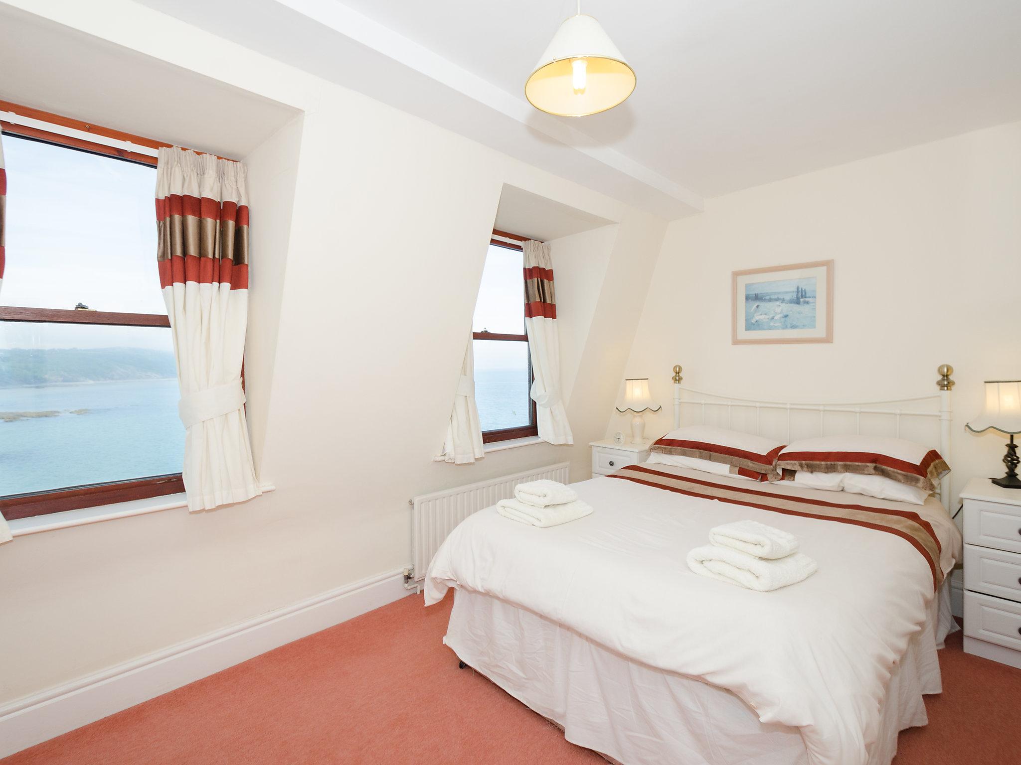 Photo 4 - 3 bedroom Apartment in Looe with hot tub and sea view