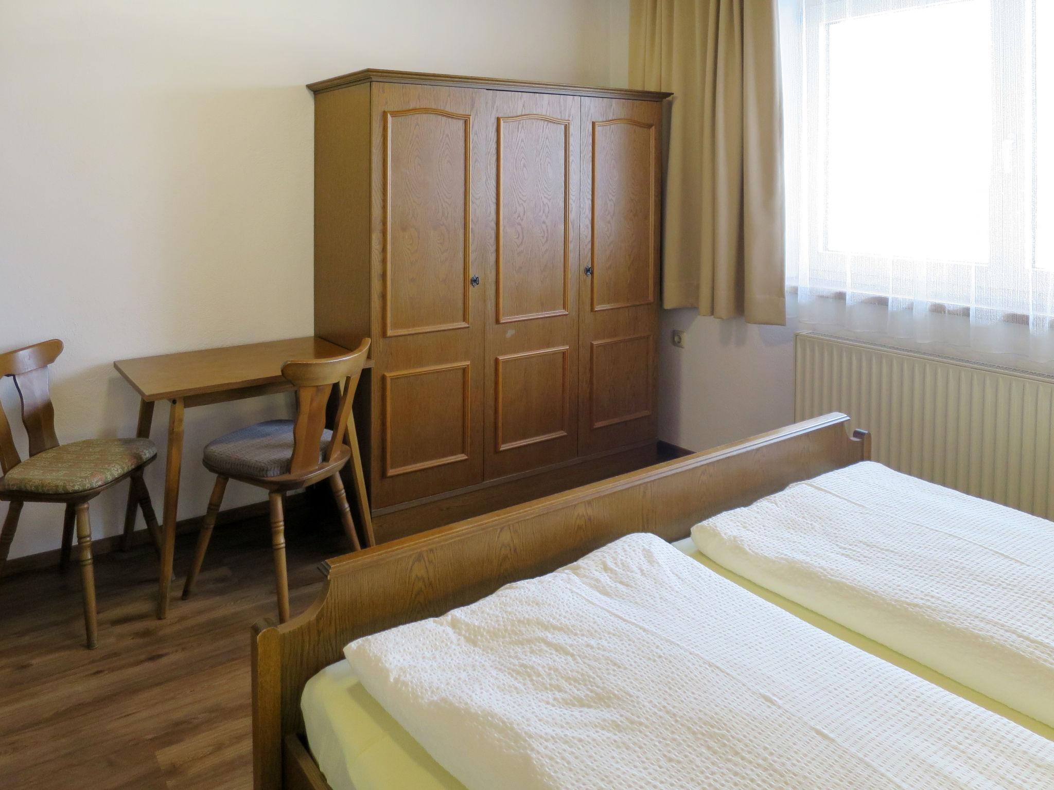 Foto 13 - Apartment mit 2 Schlafzimmern in Ramsau im Zillertal mit blick auf die berge