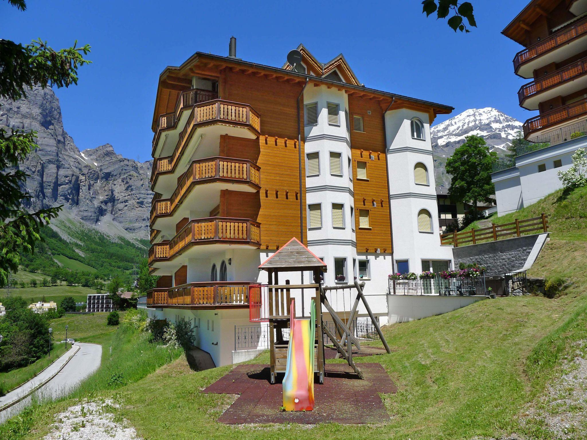 Foto 14 - Apartment mit 2 Schlafzimmern in Leukerbad mit blick auf die berge