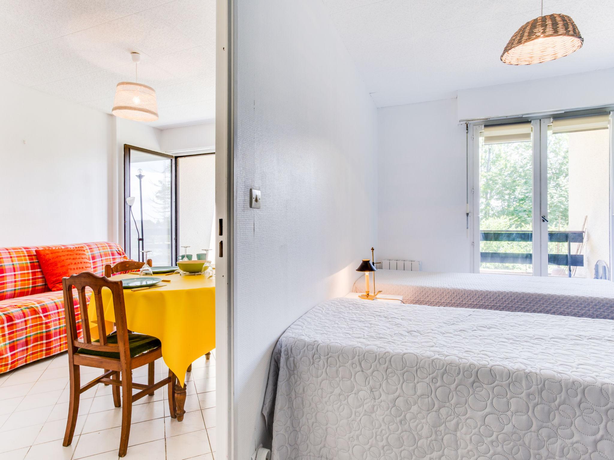 Foto 11 - Apartamento de 1 habitación en Cabourg con vistas al mar