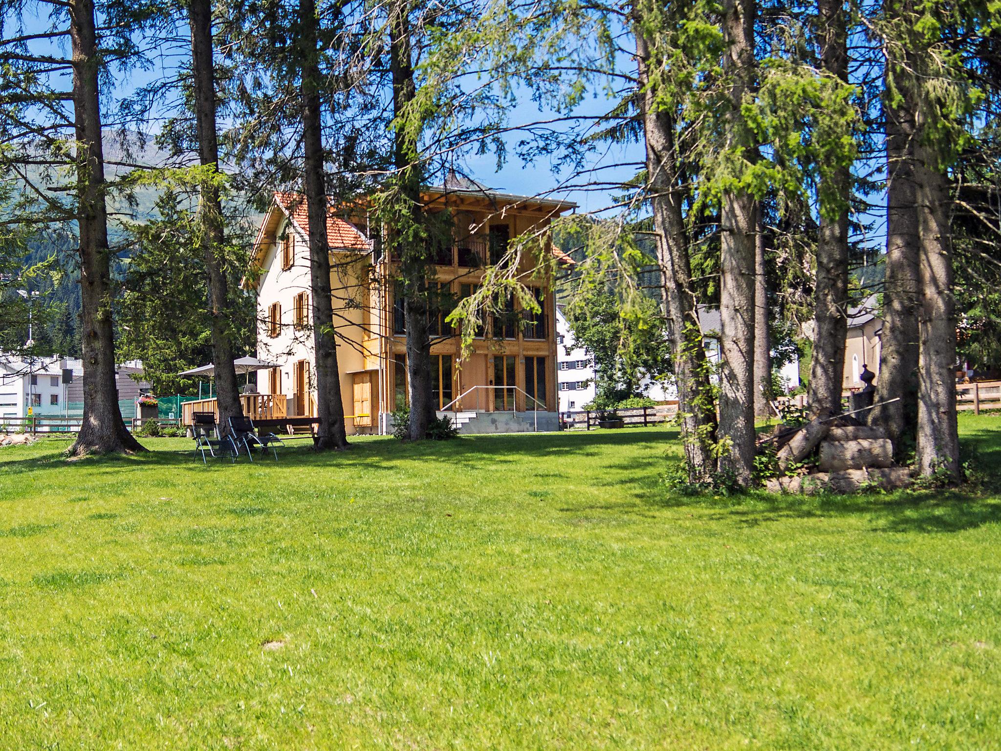 Foto 30 - Casa de 5 quartos em Churwalden com jardim e terraço