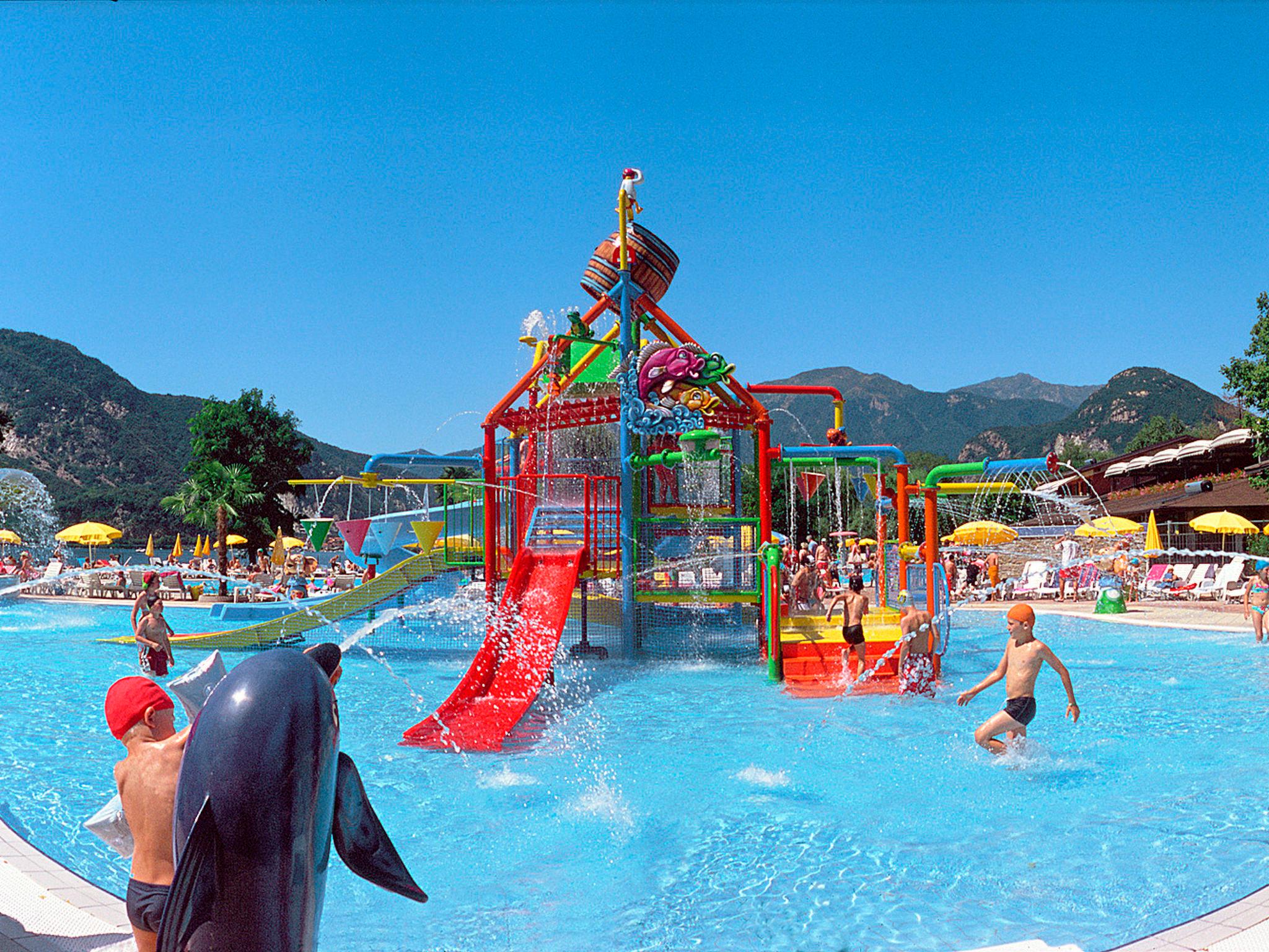 Photo 4 - Appartement de 2 chambres à Verbania avec piscine et vues sur la montagne