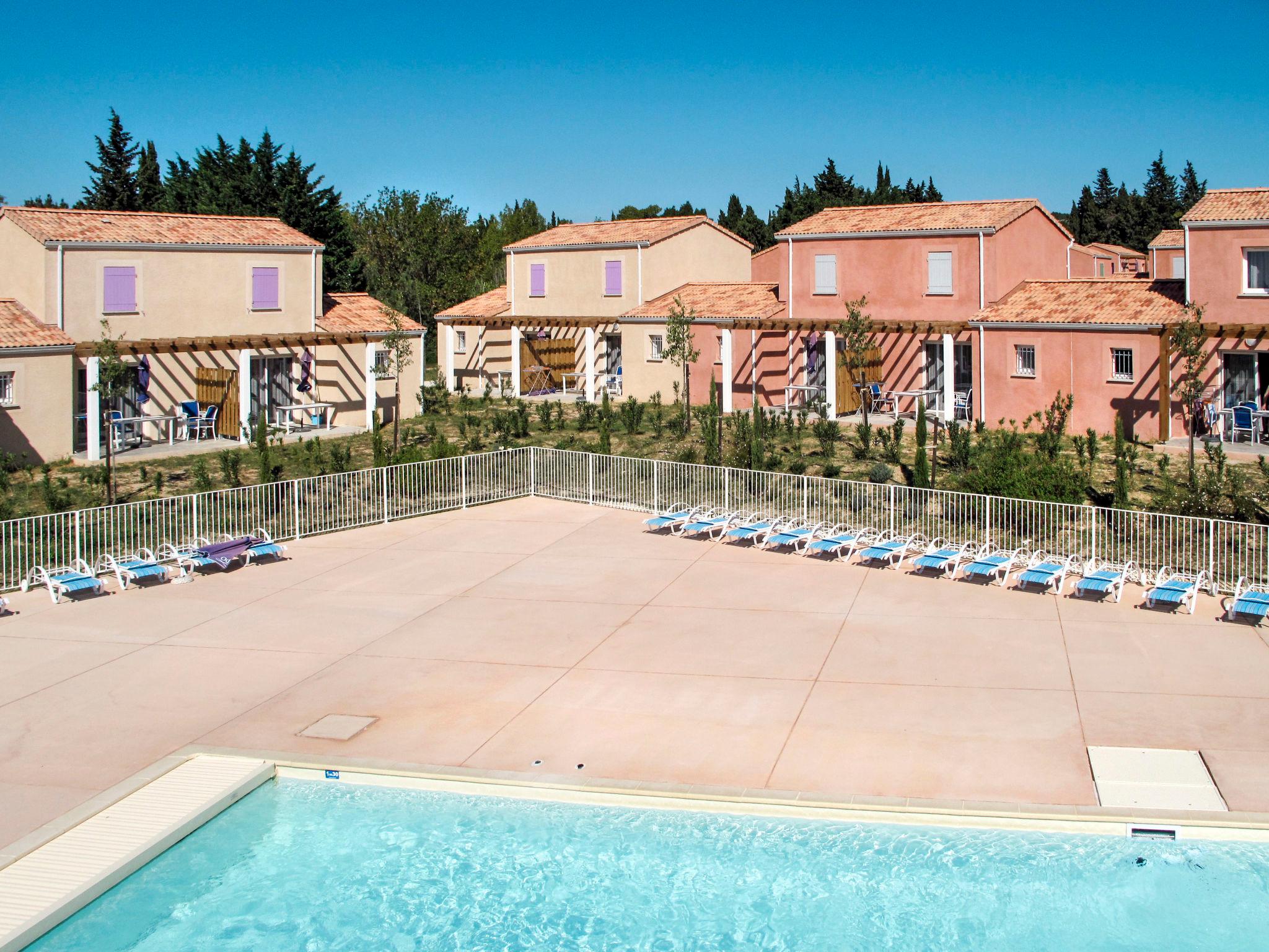 Foto 10 - Apartamento de 2 quartos em Paradou com piscina e terraço