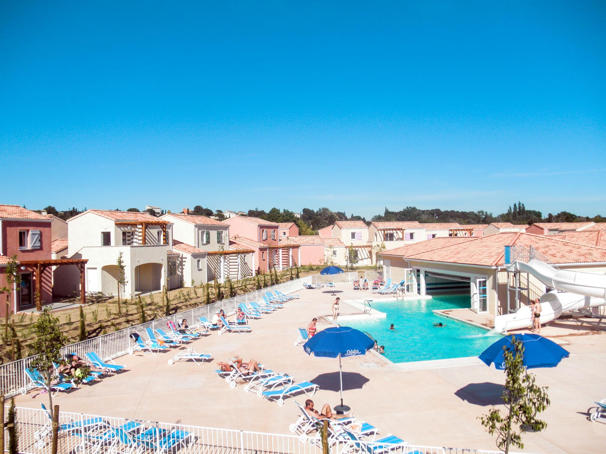 Photo 11 - Appartement de 2 chambres à Paradou avec piscine et terrasse