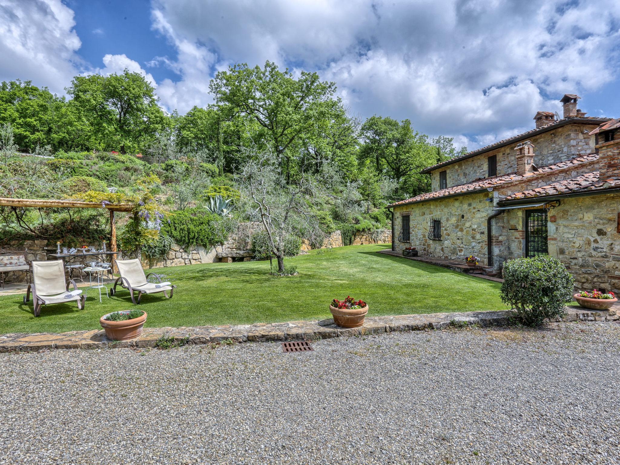 Photo 37 - 7 bedroom House in Castellina in Chianti with private pool and garden