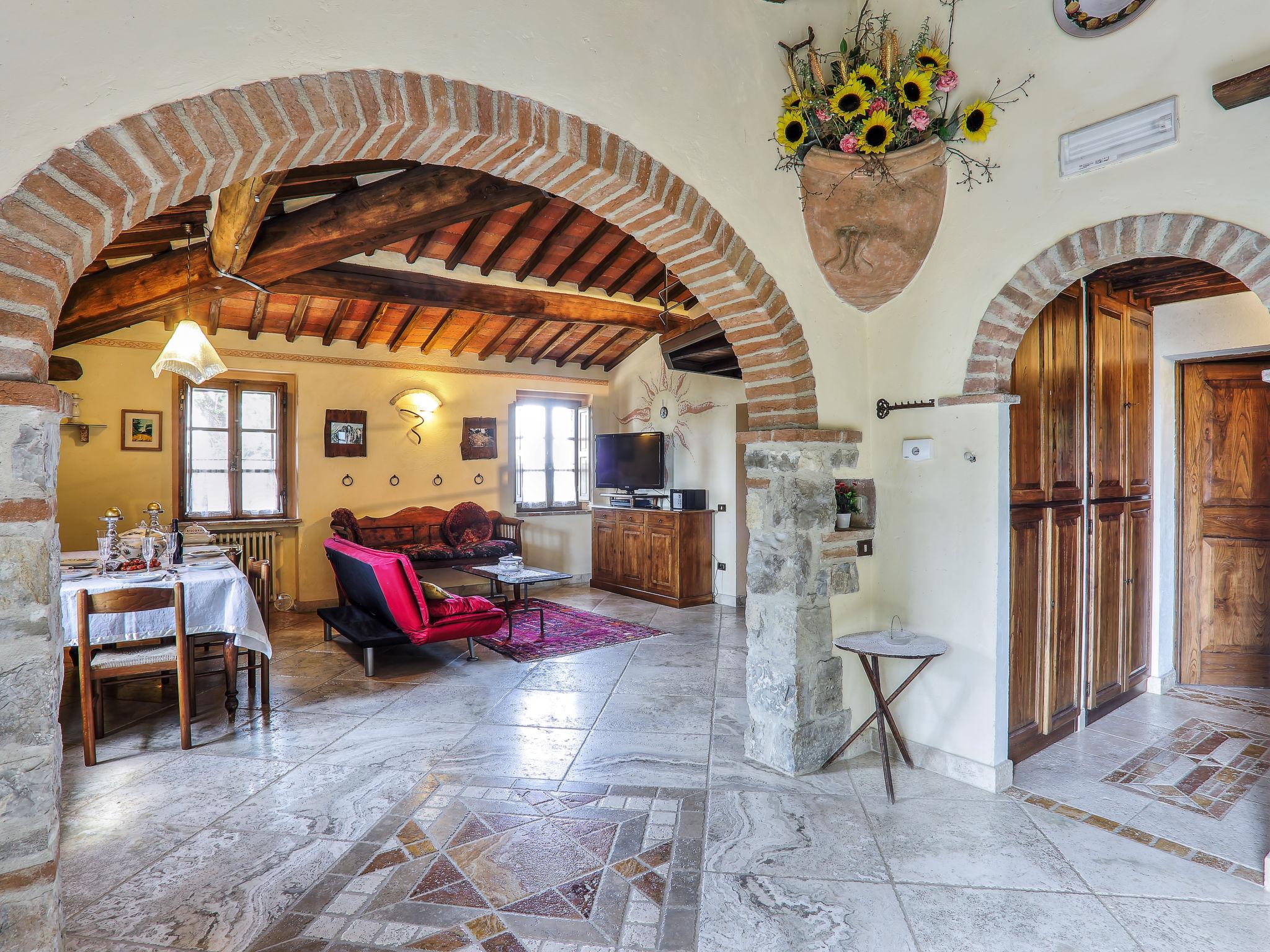 Photo 21 - 7 bedroom House in Castellina in Chianti with private pool and garden