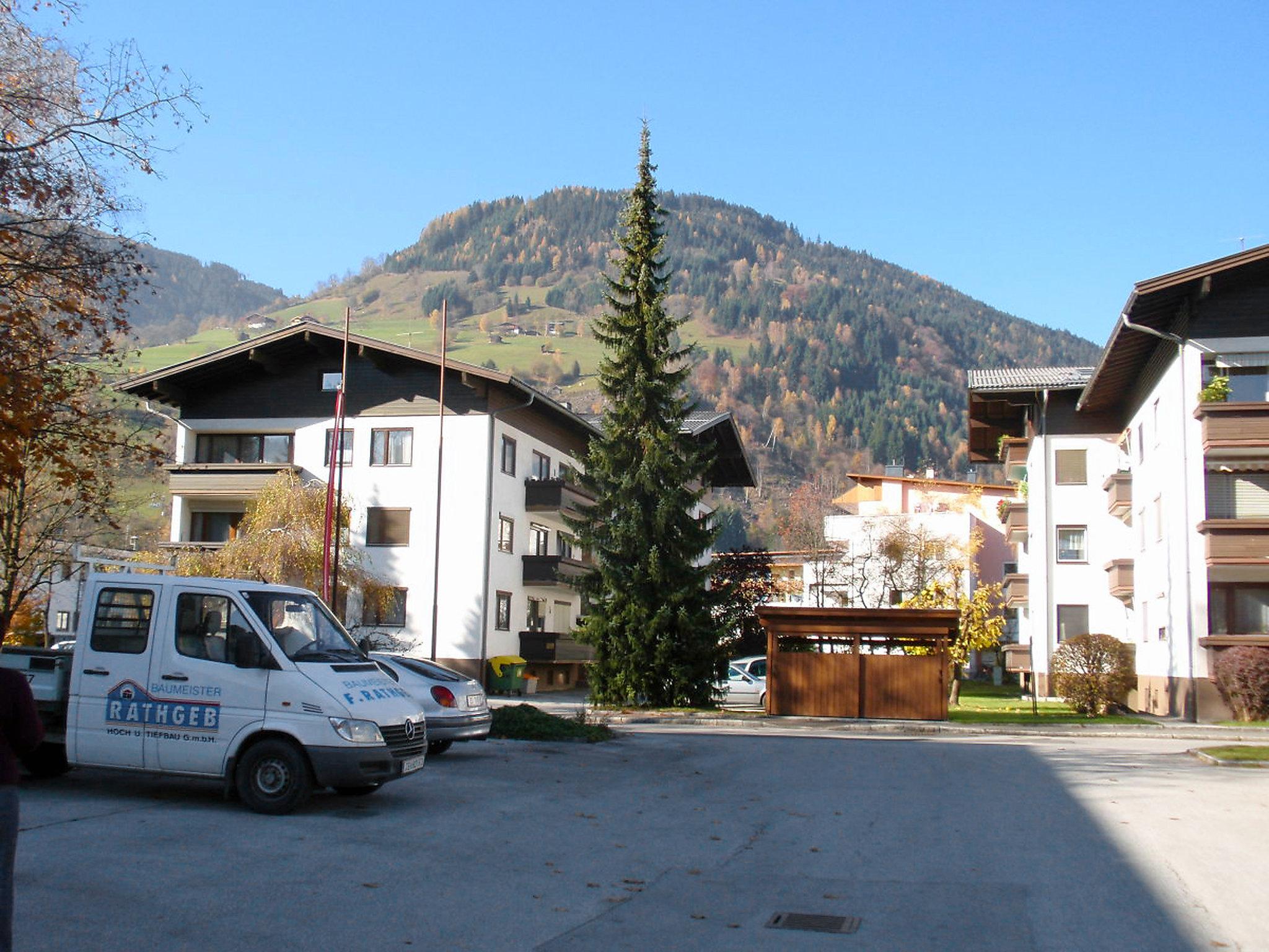 Foto 25 - Apartamento de 2 quartos em Zell am See com jardim e vista para a montanha
