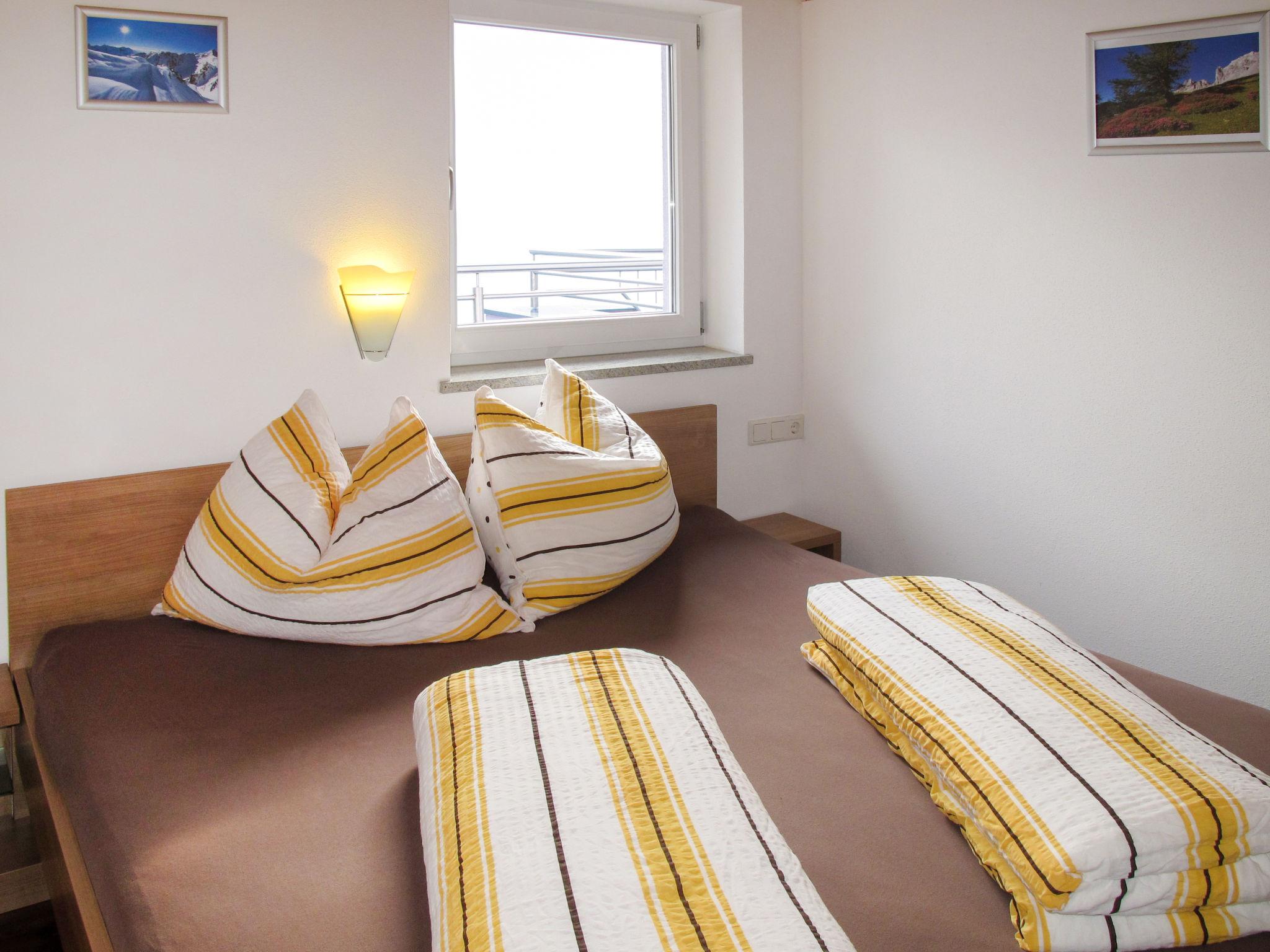 Foto 5 - Appartamento con 1 camera da letto a Sölden con vista sulle montagne