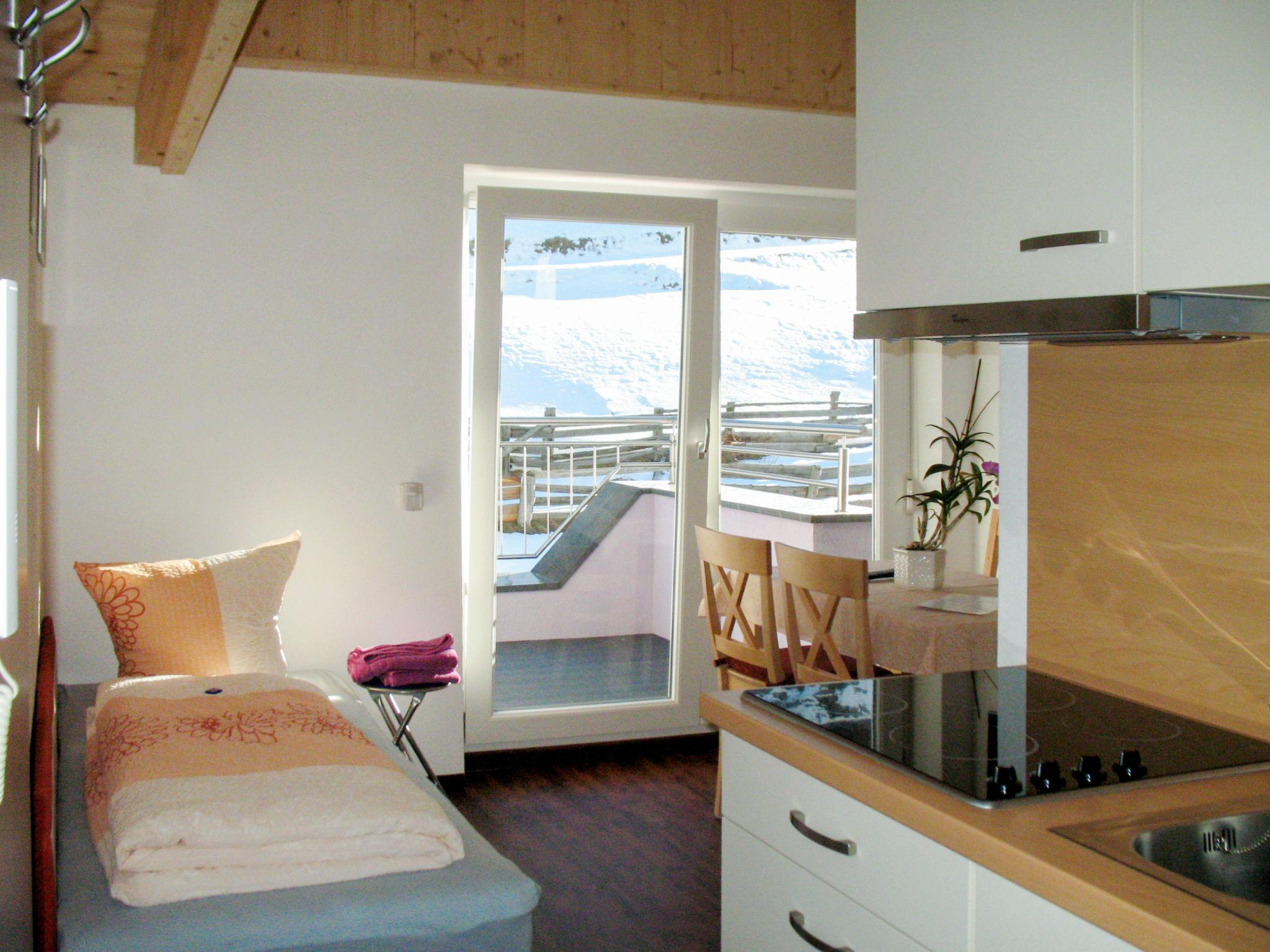 Foto 2 - Appartamento con 1 camera da letto a Sölden con vista sulle montagne
