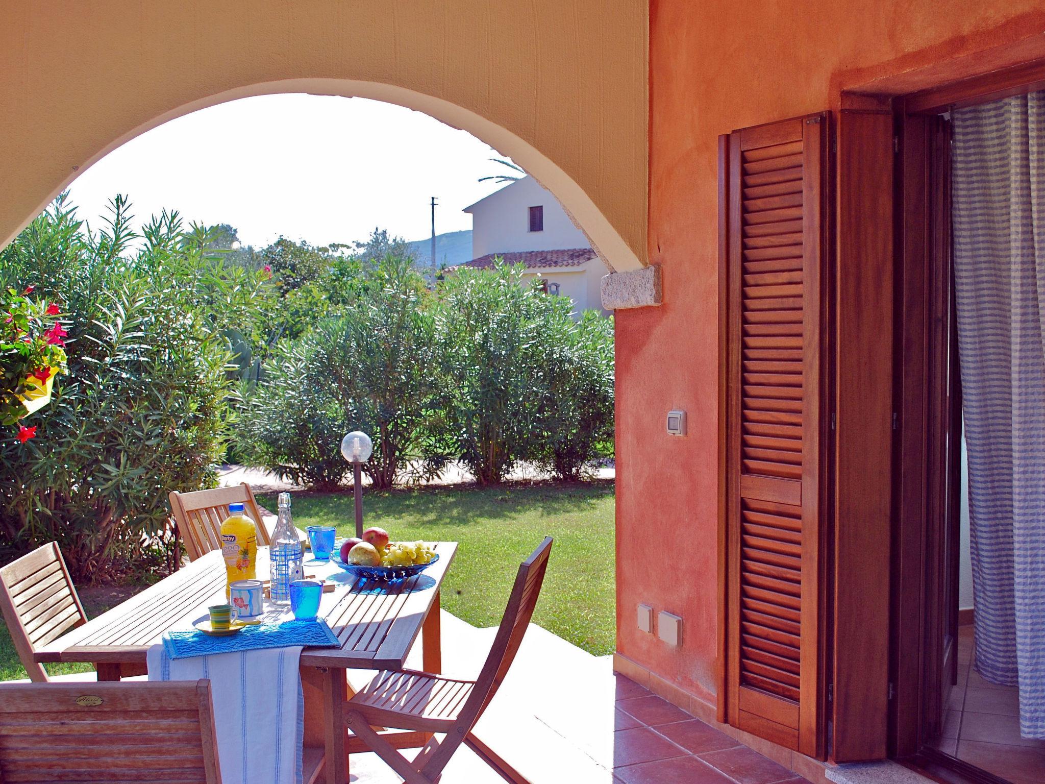 Photo 3 - 2 bedroom Apartment in San Teodoro with garden and terrace