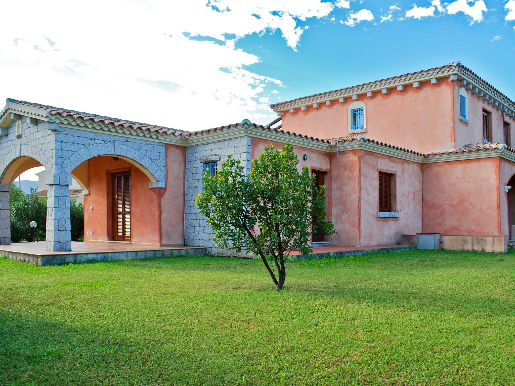 Photo 13 - 2 bedroom Apartment in San Teodoro with garden and terrace