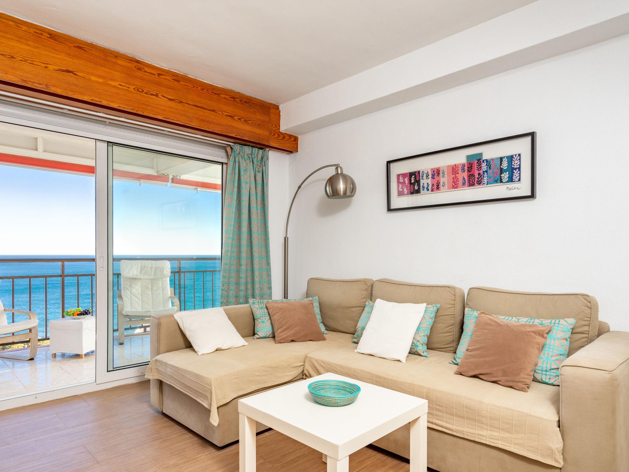 Photo 7 - Appartement de 2 chambres à Torremolinos avec piscine et vues à la mer