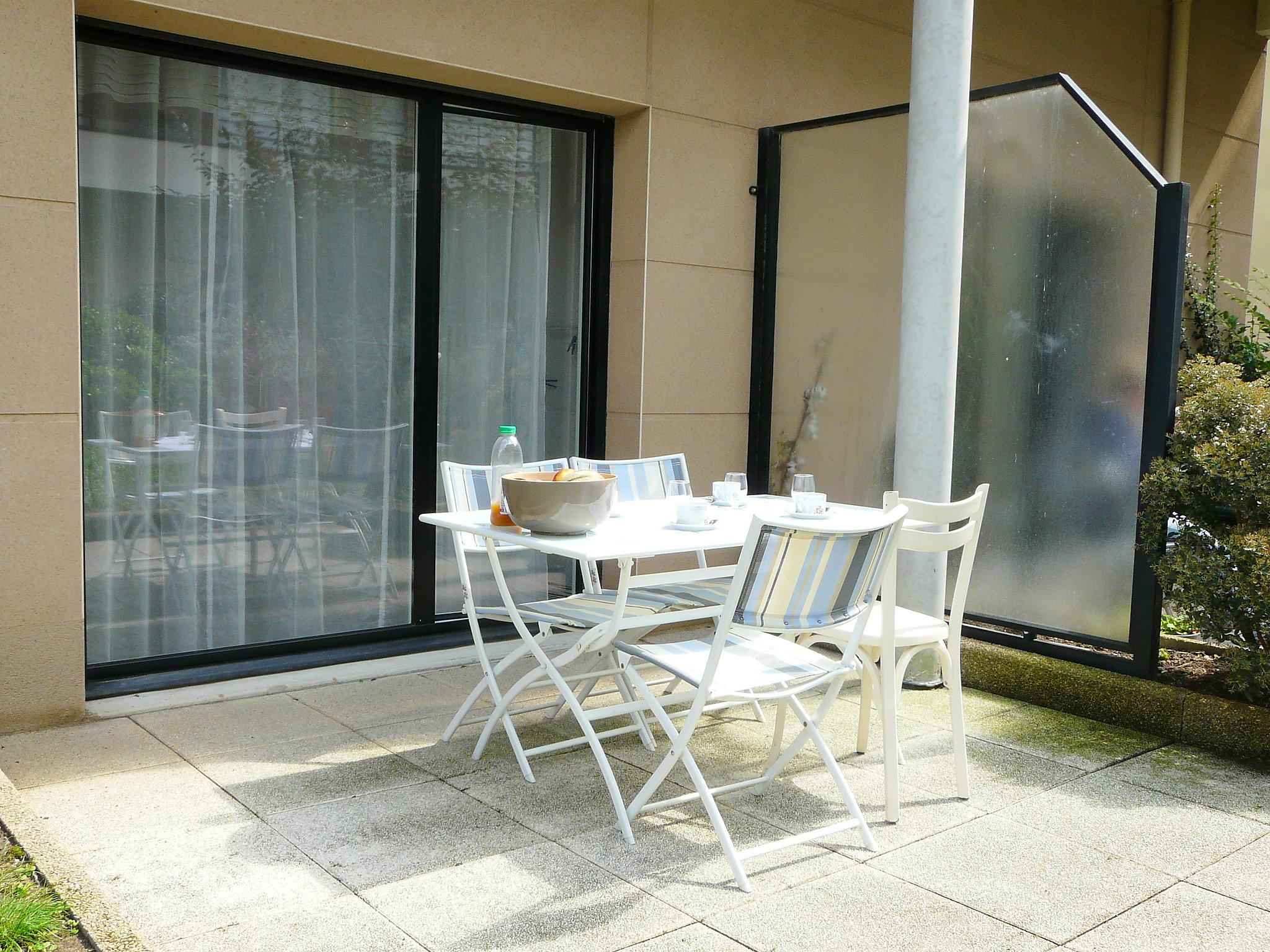 Foto 5 - Apartamento de 2 habitaciones en Saint-Malo con terraza y vistas al mar