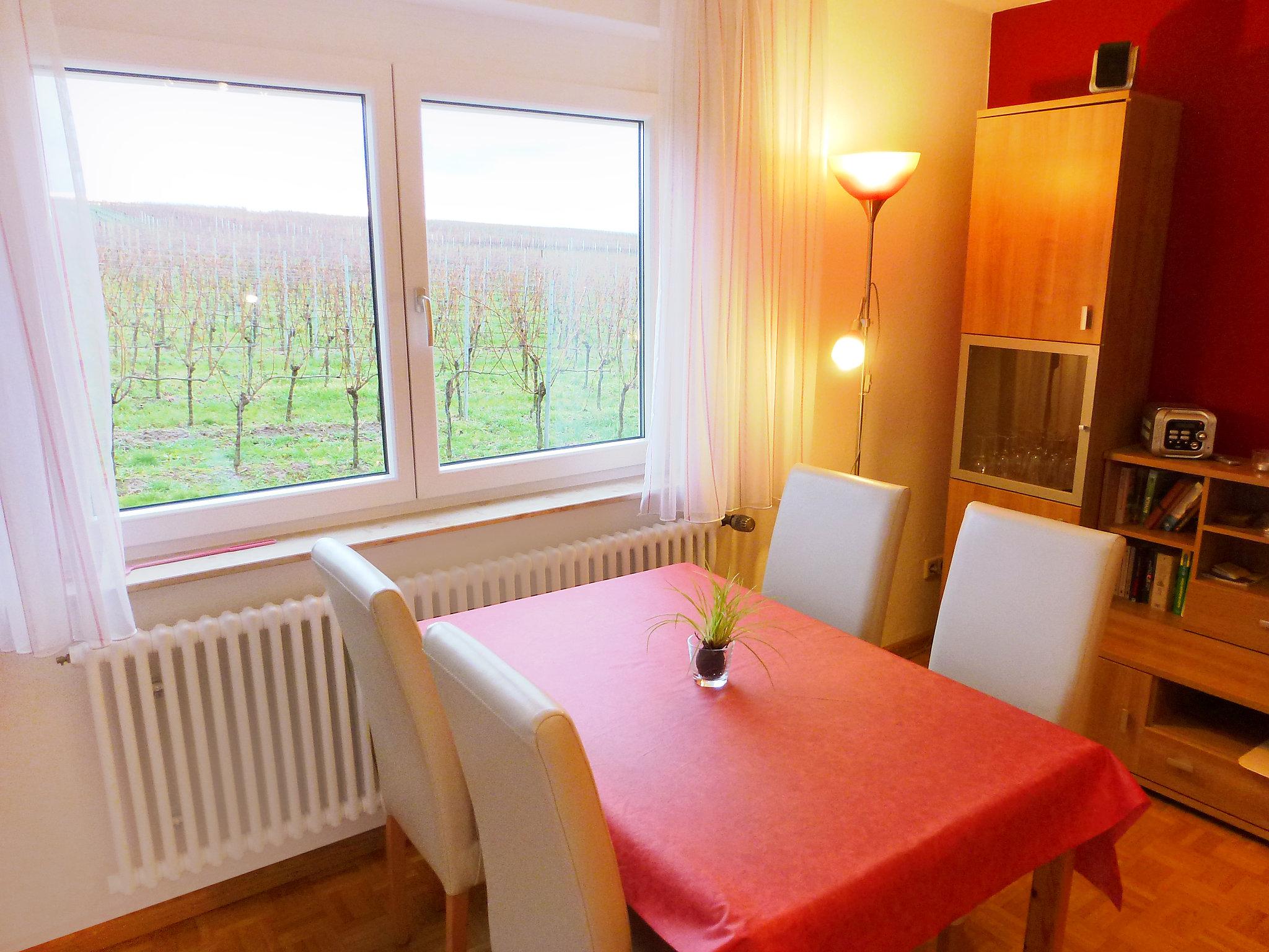 Photo 2 - Appartement de 1 chambre à Vogtsburg im Kaiserstuhl avec jardin et vues sur la montagne