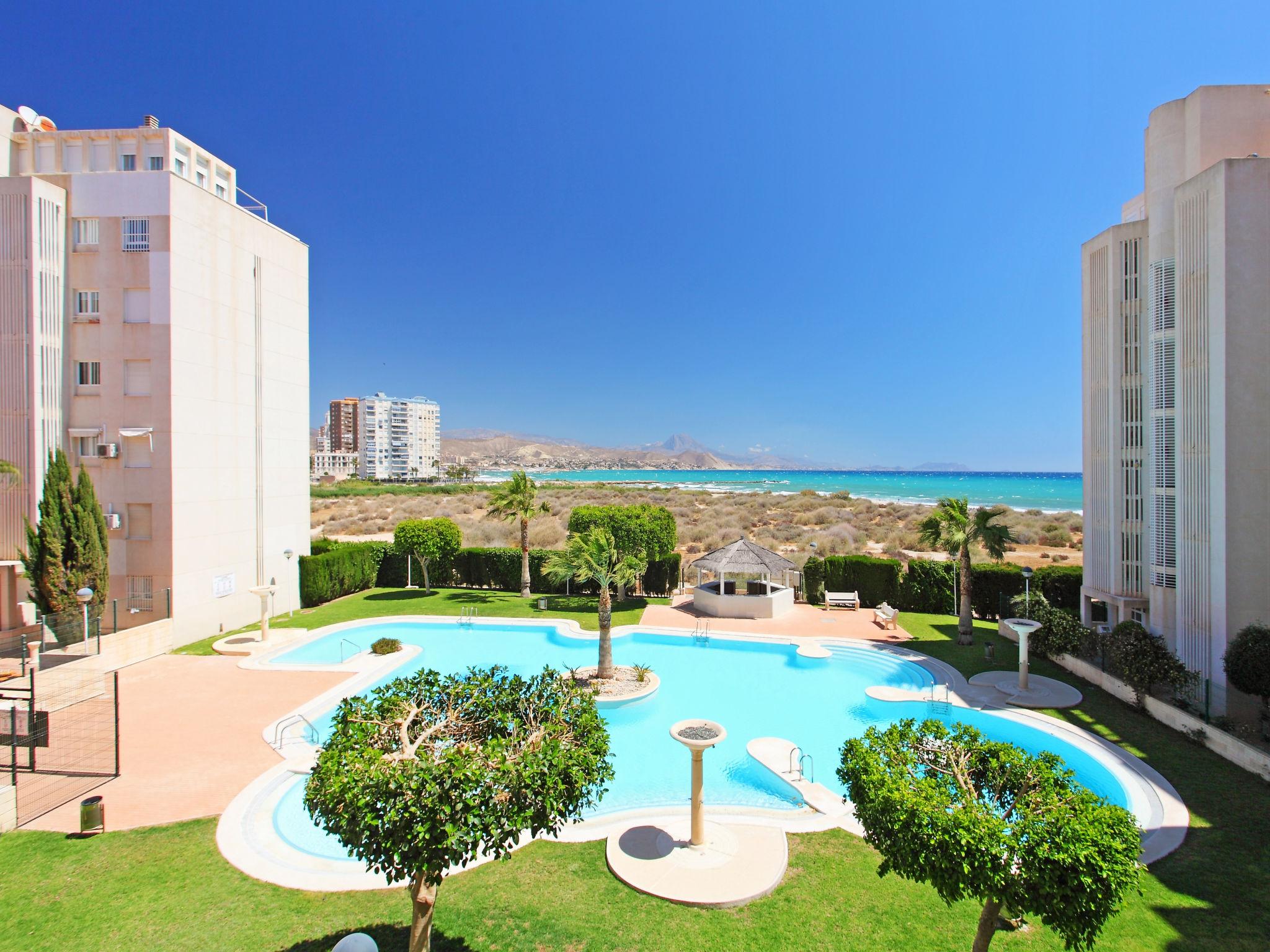 Foto 11 - Appartamento con 2 camere da letto a El Campello con piscina e vista mare