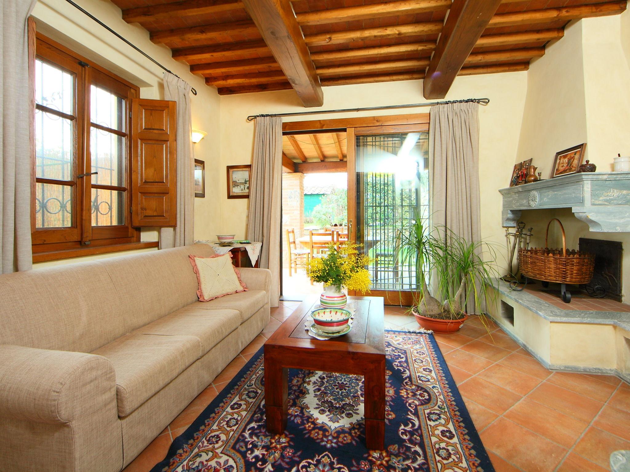 Photo 5 - 5 bedroom House in Camaiore with garden and sea view
