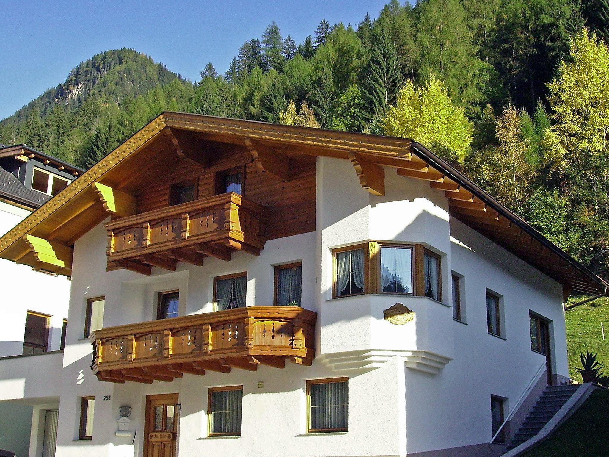 Photo 30 - 2 bedroom Apartment in See with garden and mountain view
