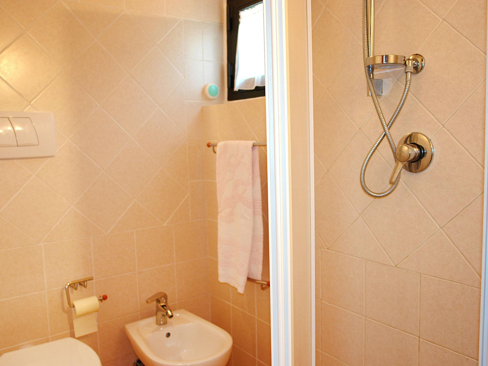 Foto 8 - Apartamento de 1 quarto em Gambassi Terme com piscina e jardim