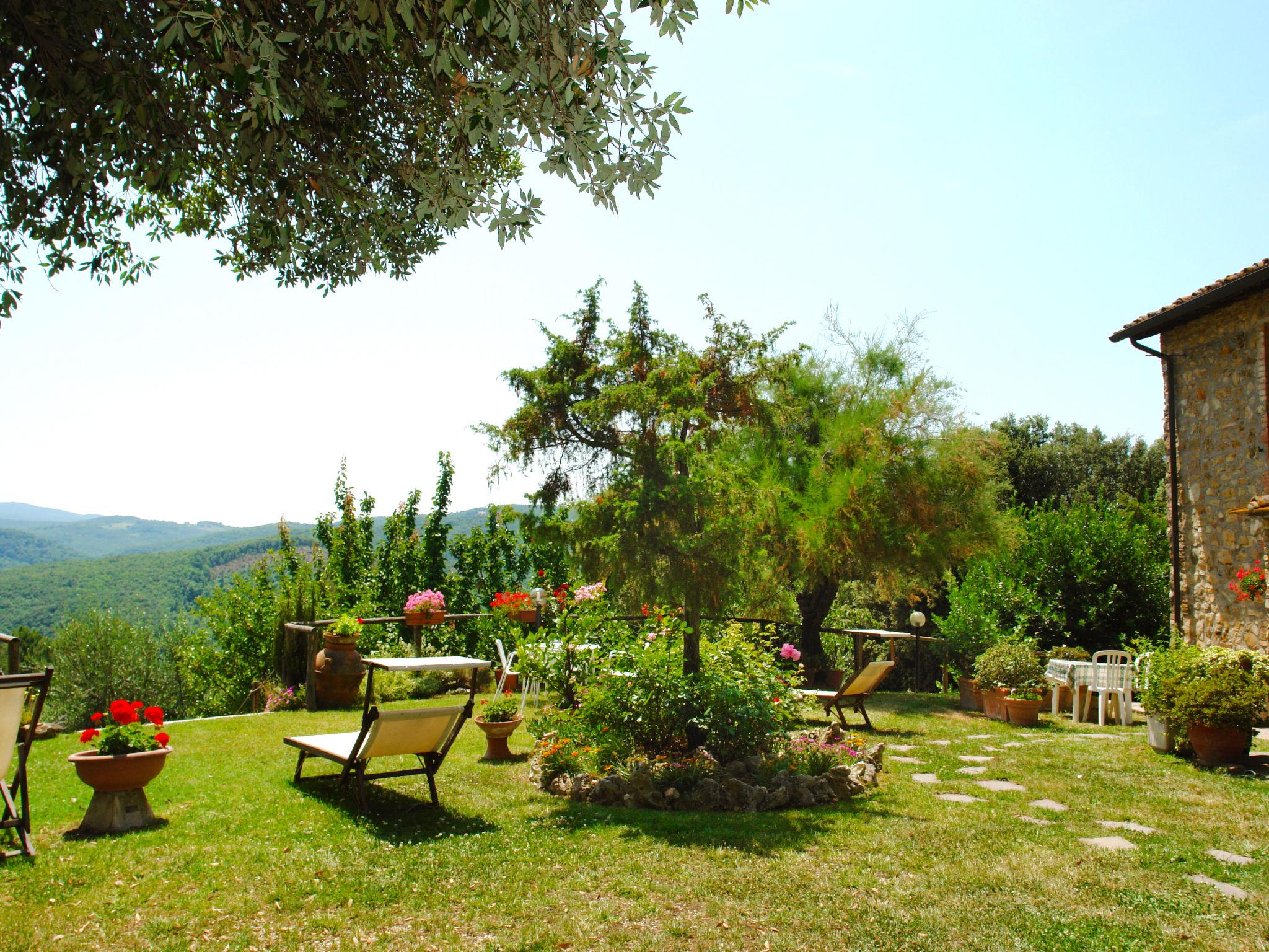 Photo 16 - Maison de 2 chambres à Gambassi Terme avec piscine privée et jardin