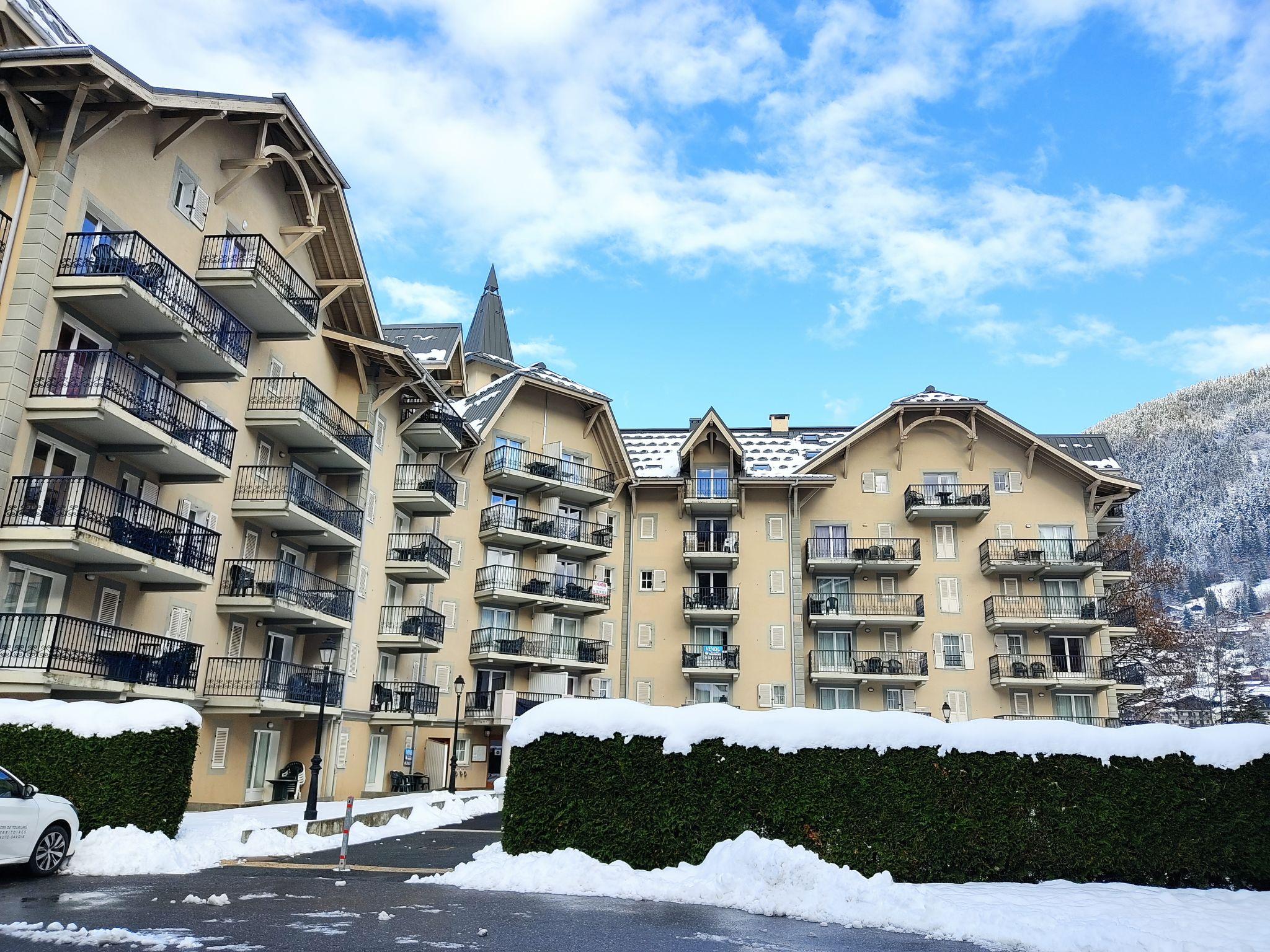 Foto 25 - Appartamento con 2 camere da letto a Saint-Gervais-les-Bains con piscina e vista sulle montagne