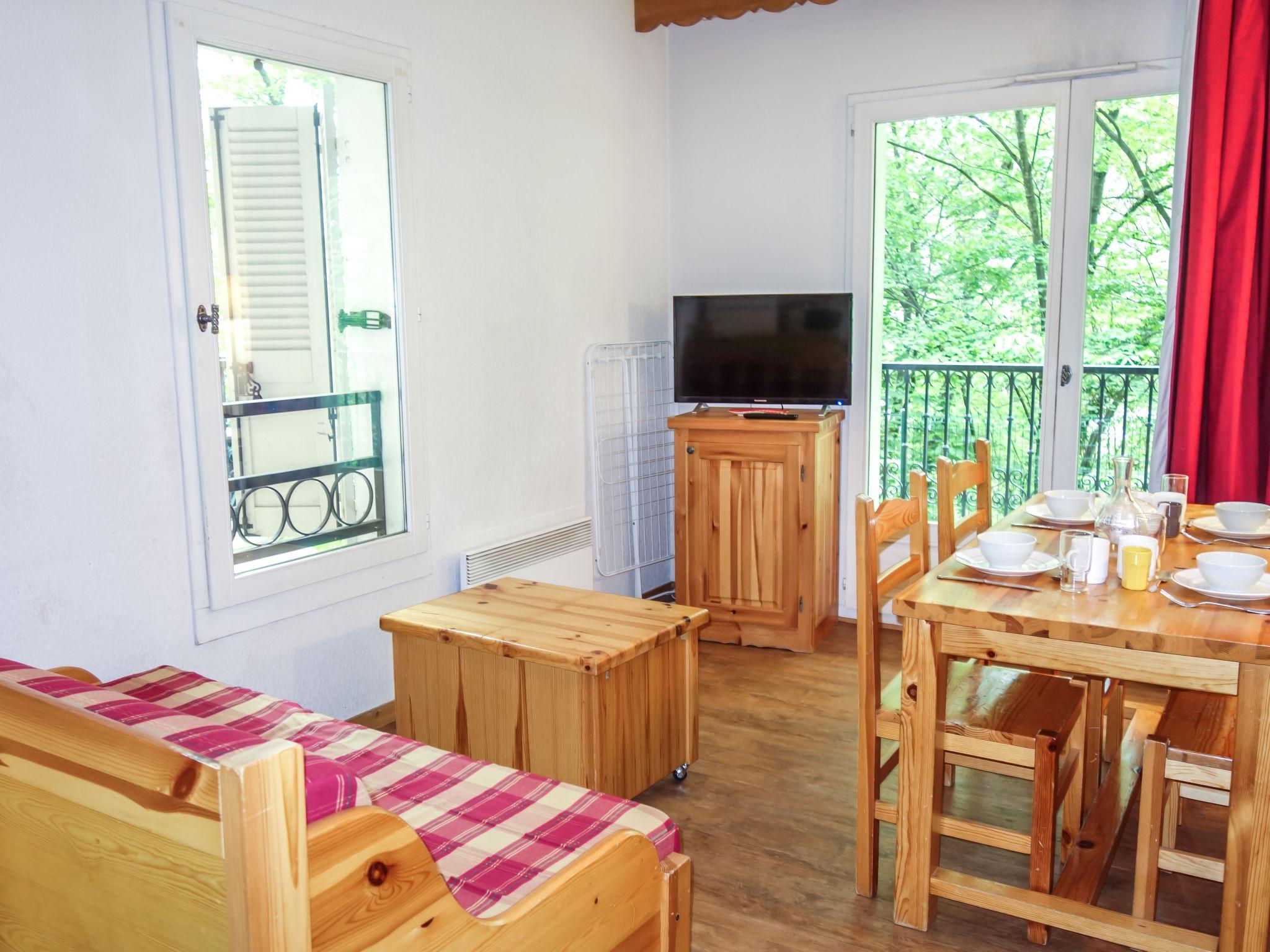 Foto 6 - Apartamento de 2 quartos em Saint-Gervais-les-Bains com piscina e terraço