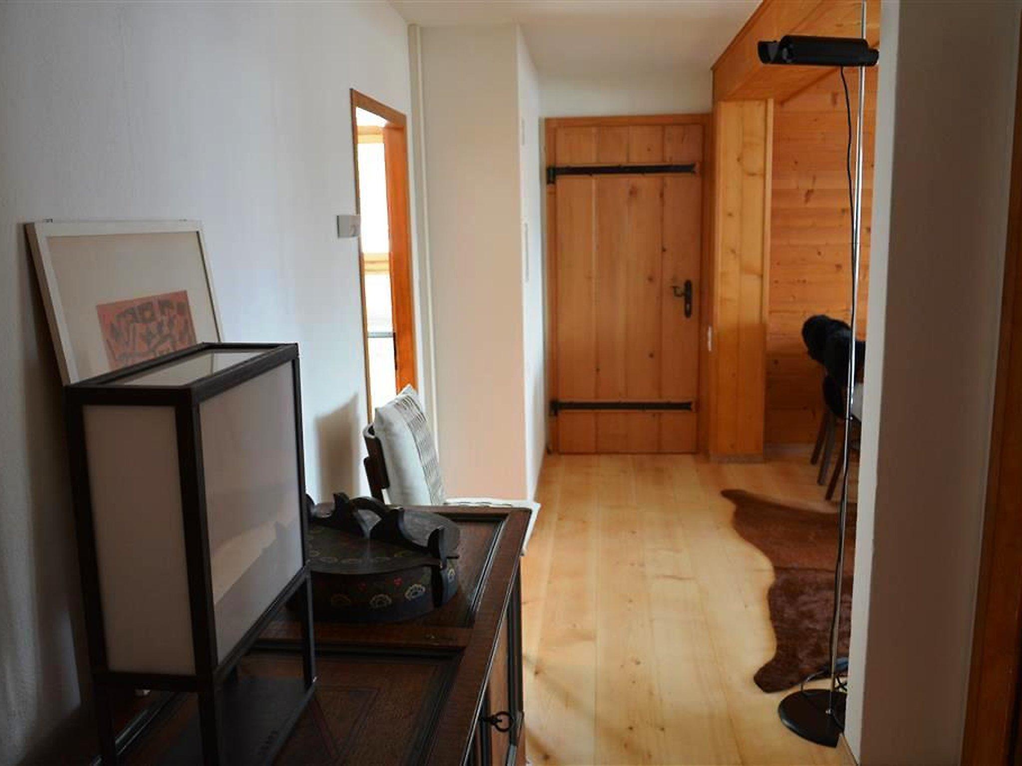 Photo 23 - 1 bedroom Apartment in Saanen