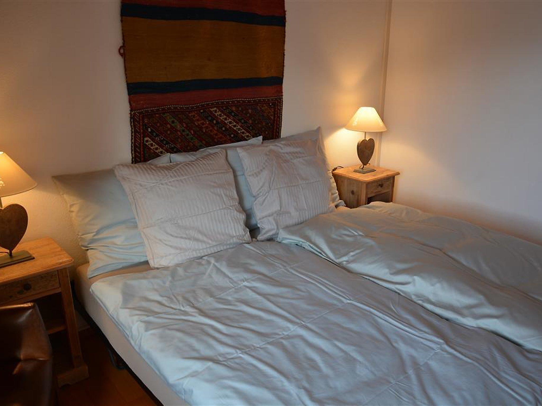 Foto 18 - Apartment mit 1 Schlafzimmer in Saanen