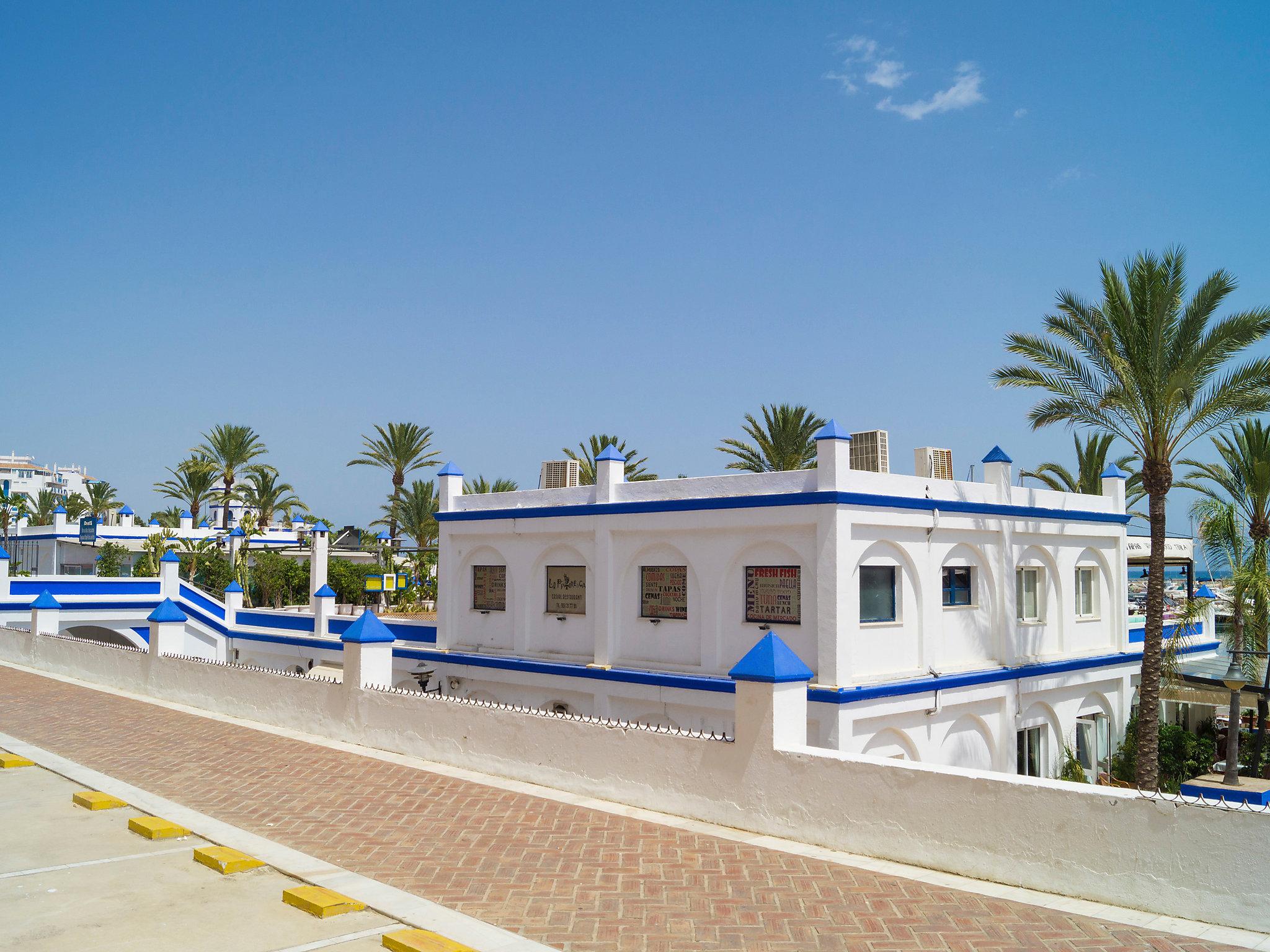 Photo 25 - Appartement de 2 chambres à Estepona avec piscine et vues à la mer