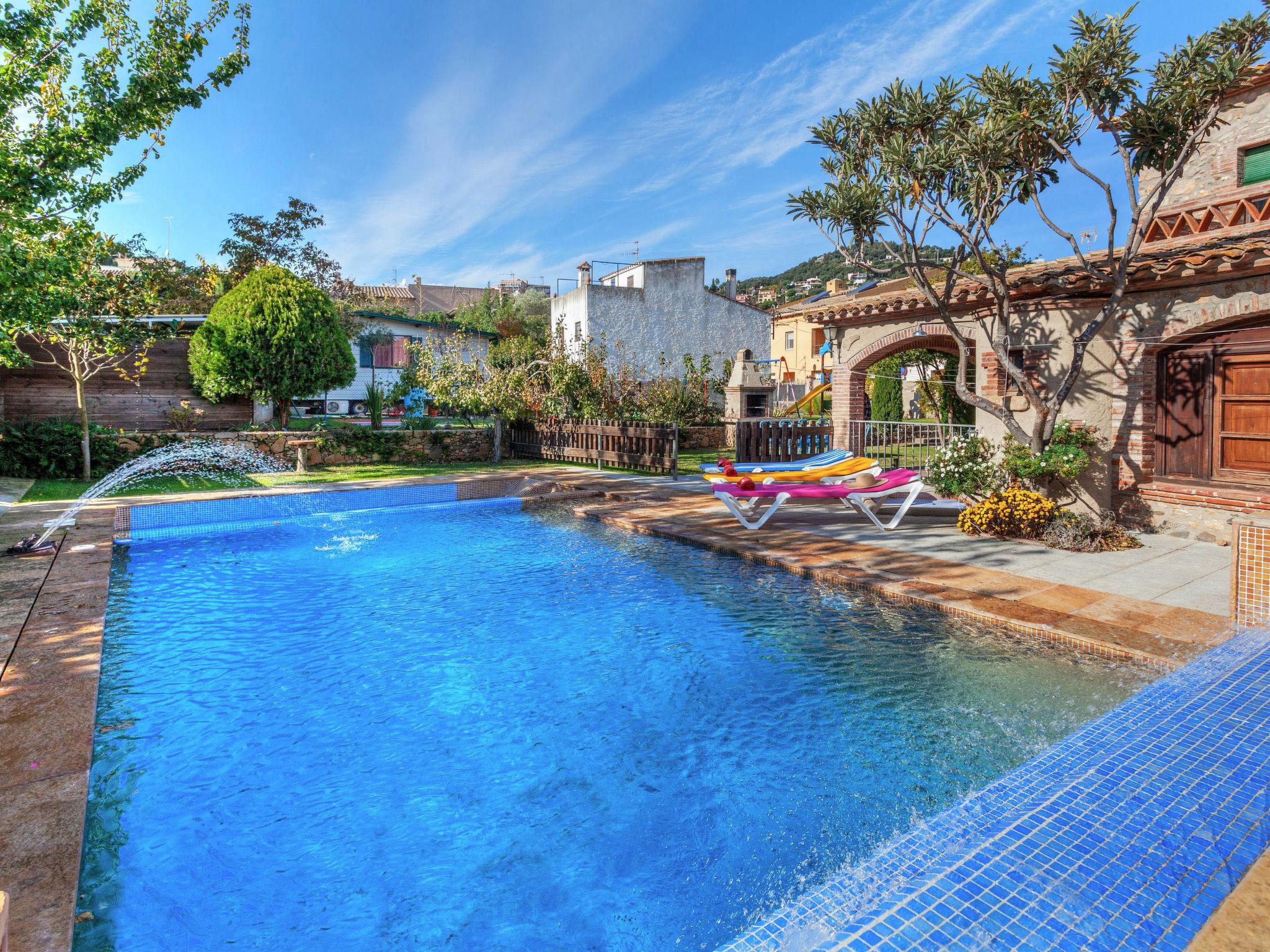 Foto 18 - Casa de 4 quartos em Calonge i Sant Antoni com piscina privada e vistas do mar