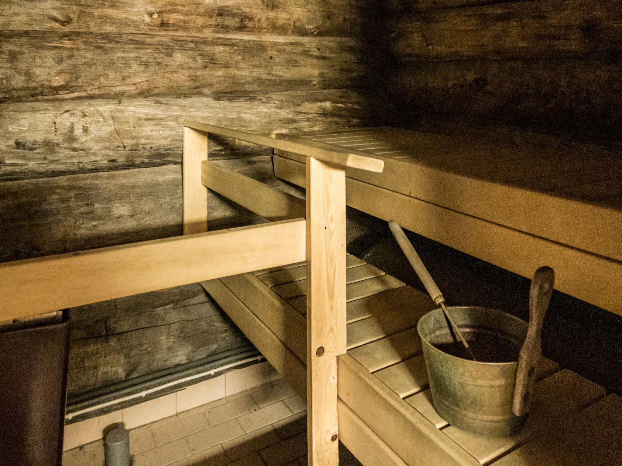 Foto 11 - Casa de 1 habitación en Kuusamo con sauna y vistas a la montaña