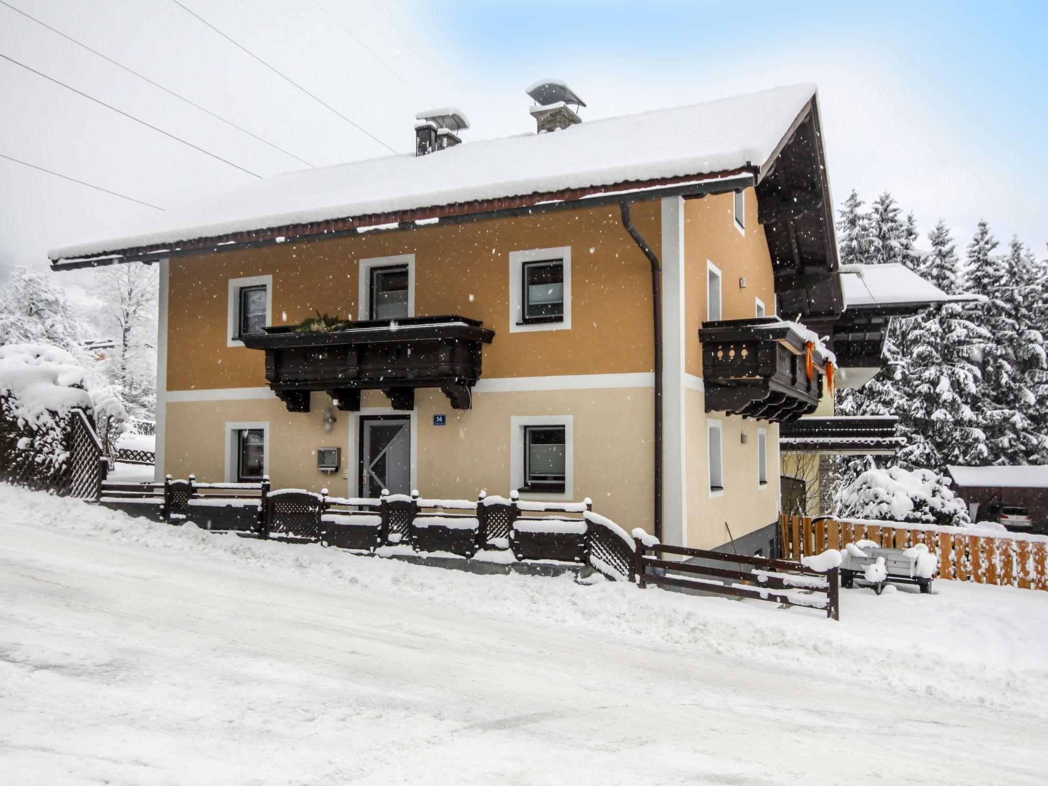 Photo 27 - Maison de 4 chambres à Bruck an der Großglocknerstraße avec terrasse et vues sur la montagne