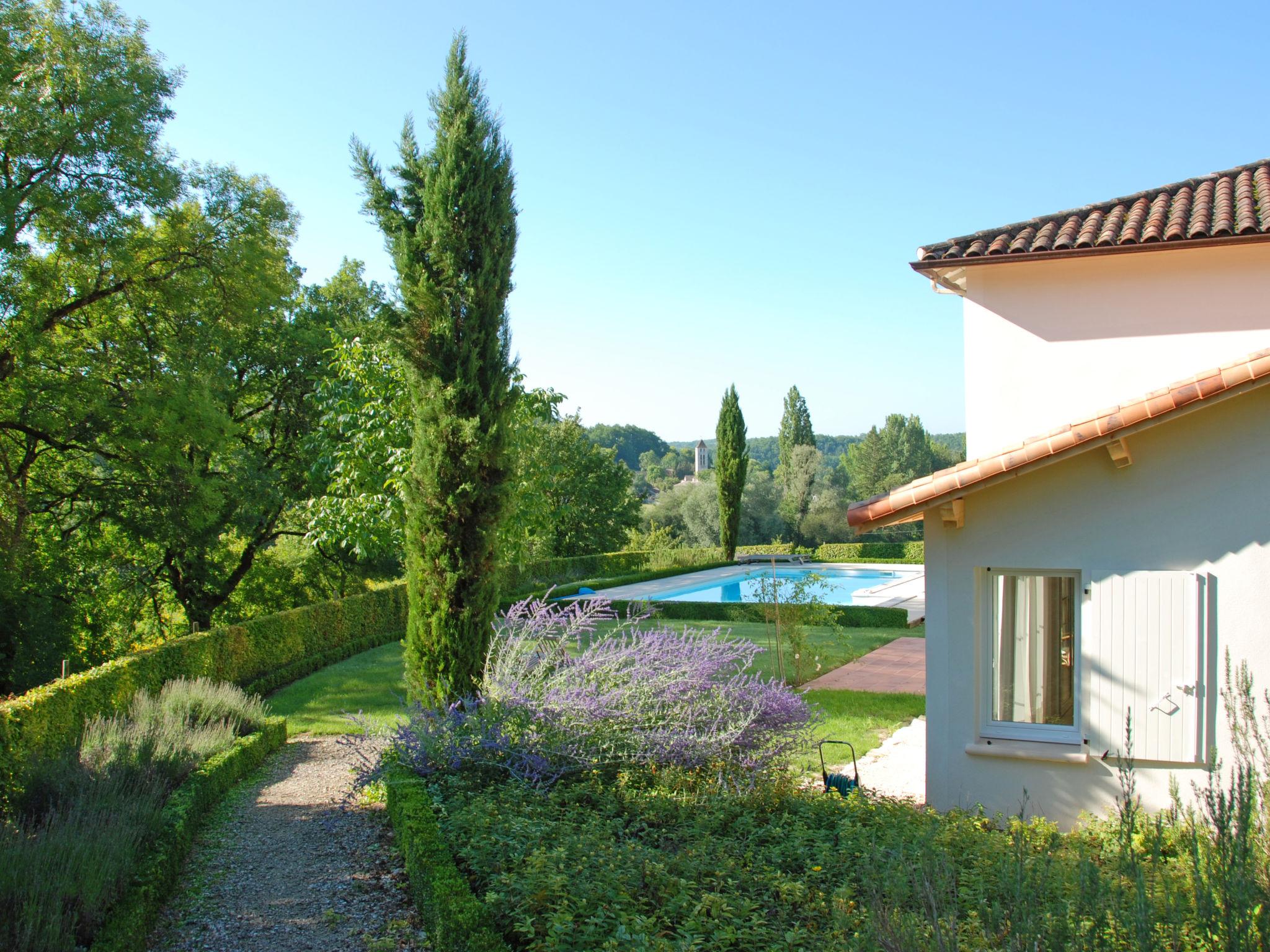 Photo 2 - Maison de 3 chambres à Barguelonne-en-Quercy avec jardin et terrasse