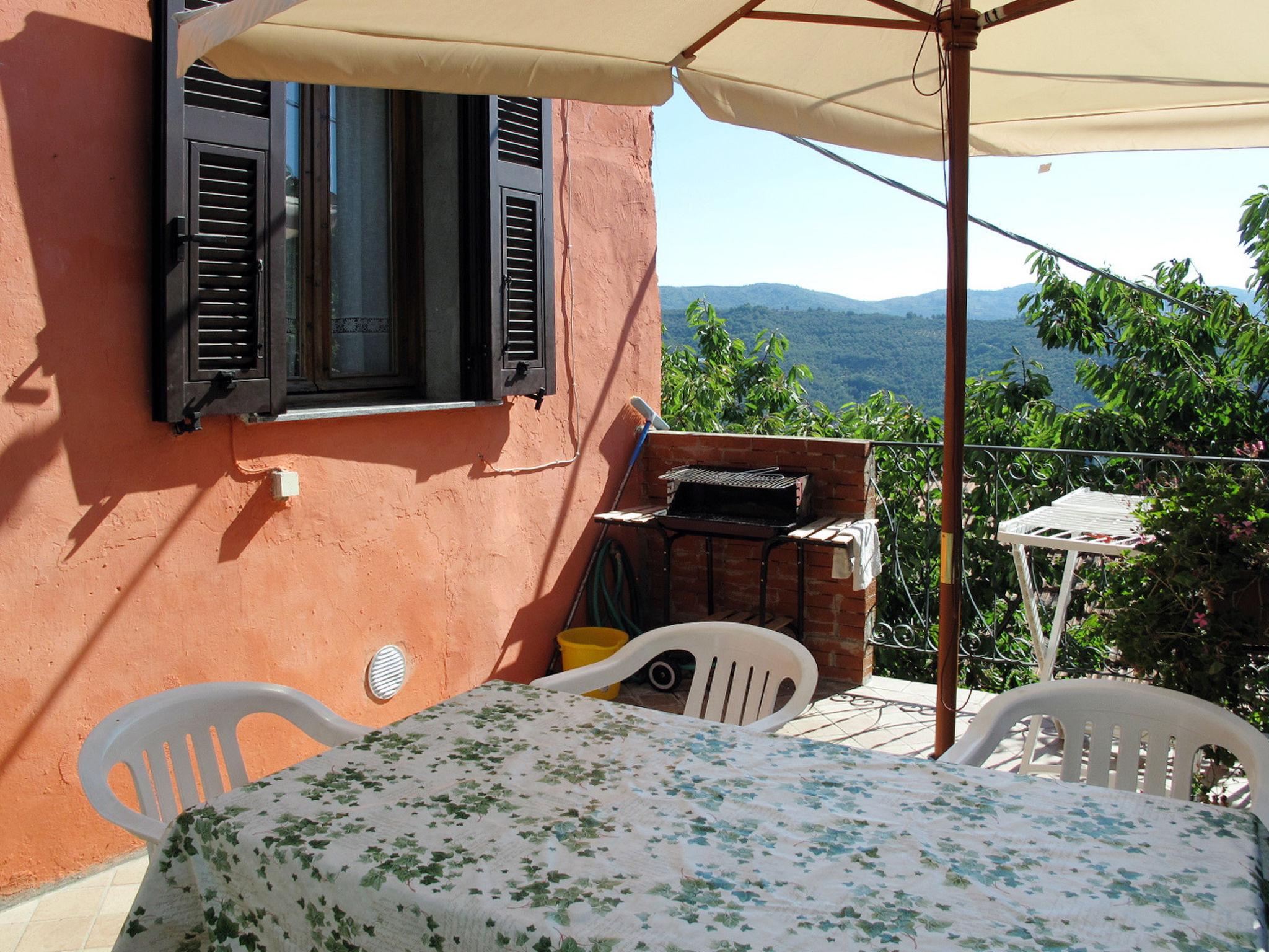 Foto 4 - Casa de 2 habitaciones en Dolcedo con piscina y terraza