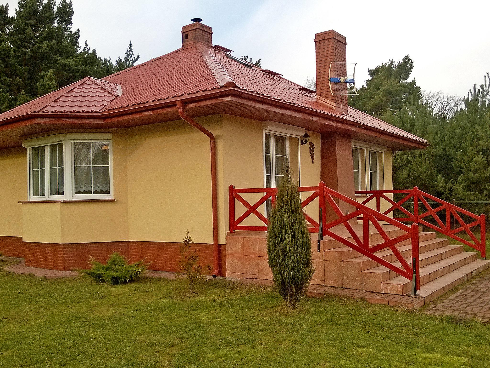 Photo 1 - Maison de 2 chambres à Smołdzino avec jardin et vues à la mer