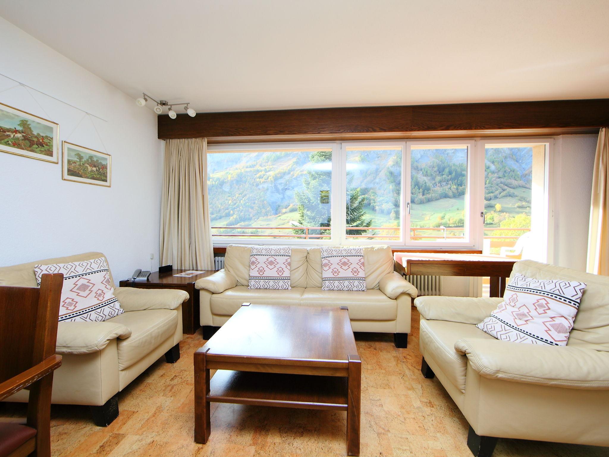Foto 2 - Apartamento de 1 habitación en Leukerbad con vistas a la montaña