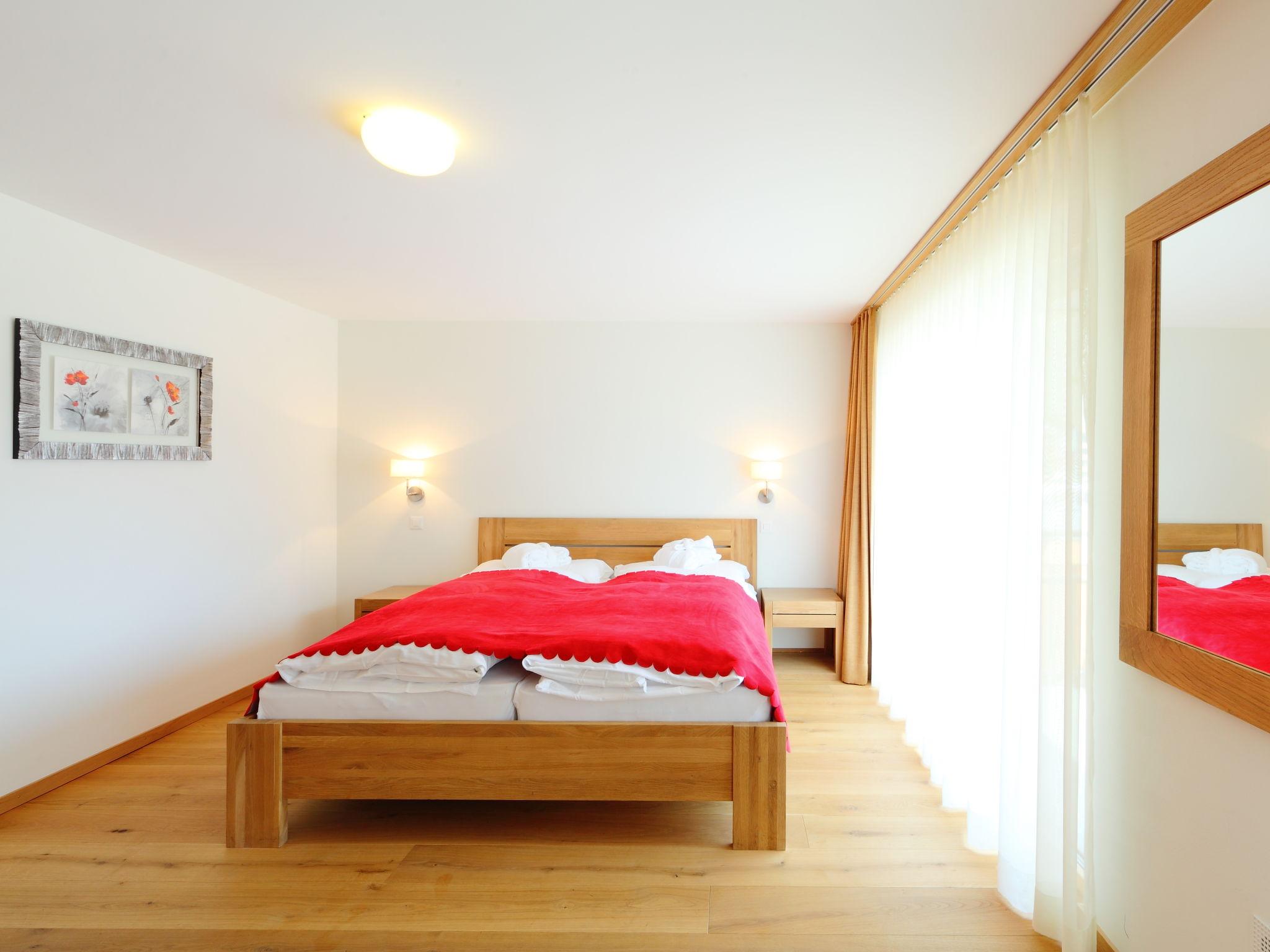 Foto 12 - Apartment mit 1 Schlafzimmer in Zermatt mit blick auf die berge