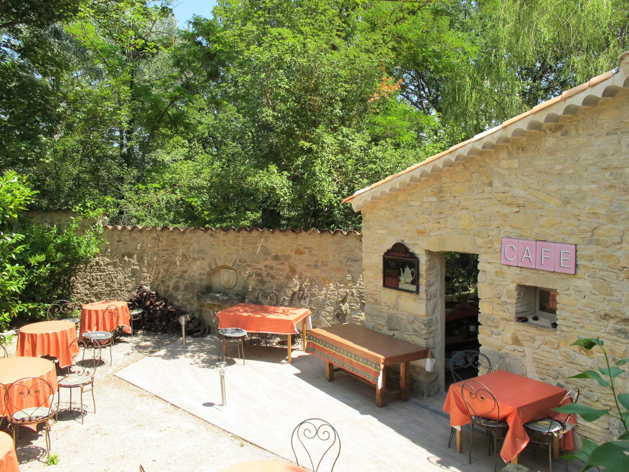 Photo 14 - Maison de 3 chambres à Sigonce avec piscine et jardin