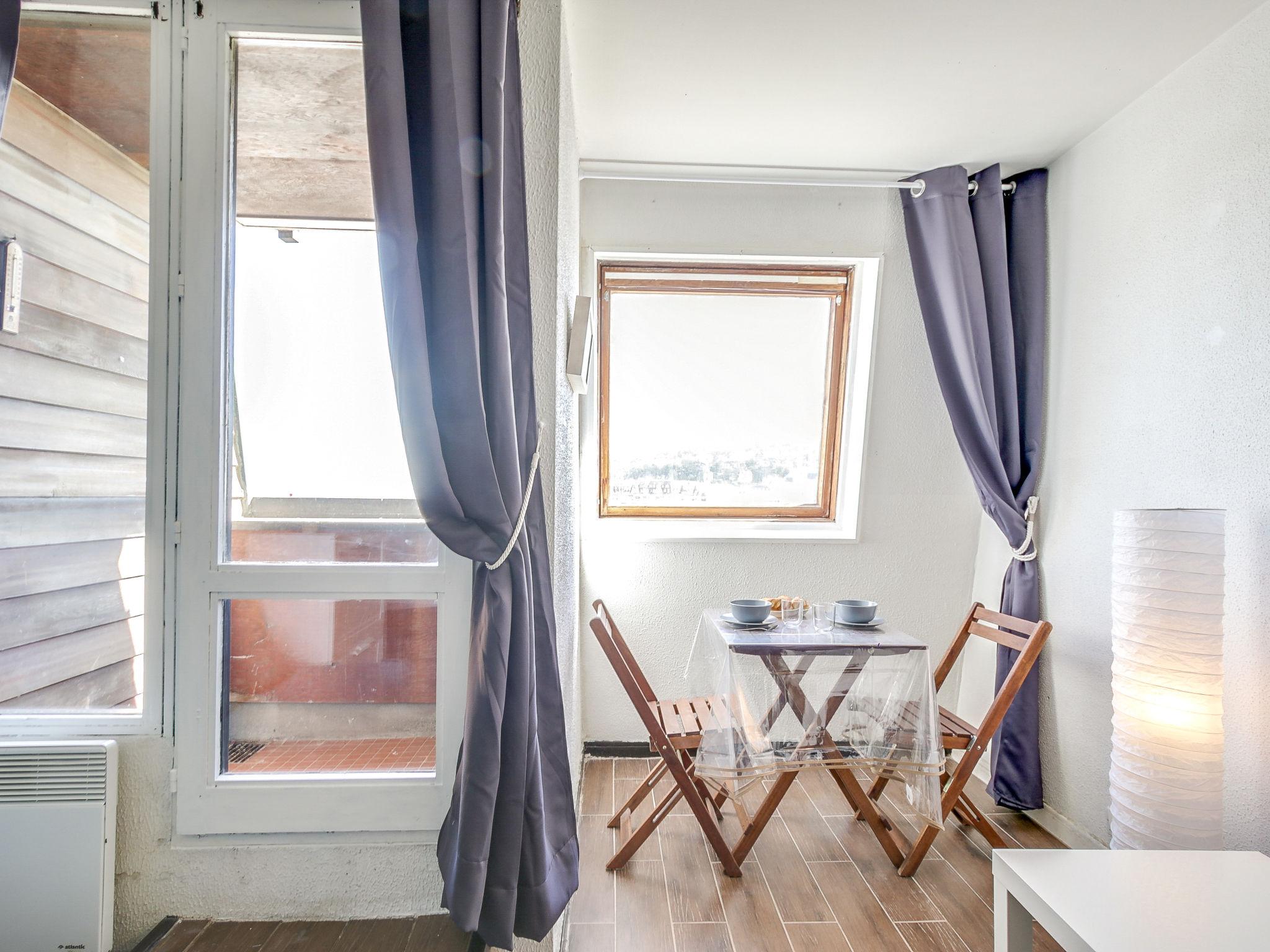 Foto 7 - Apartamento en Deauville con vistas al mar