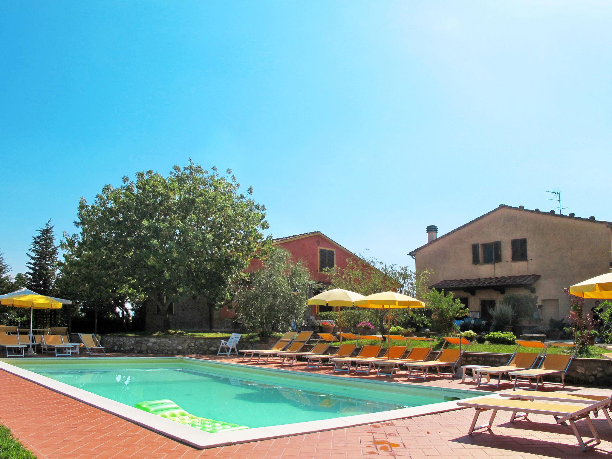 Photo 1 - Appartement de 2 chambres à Lajatico avec piscine et jardin