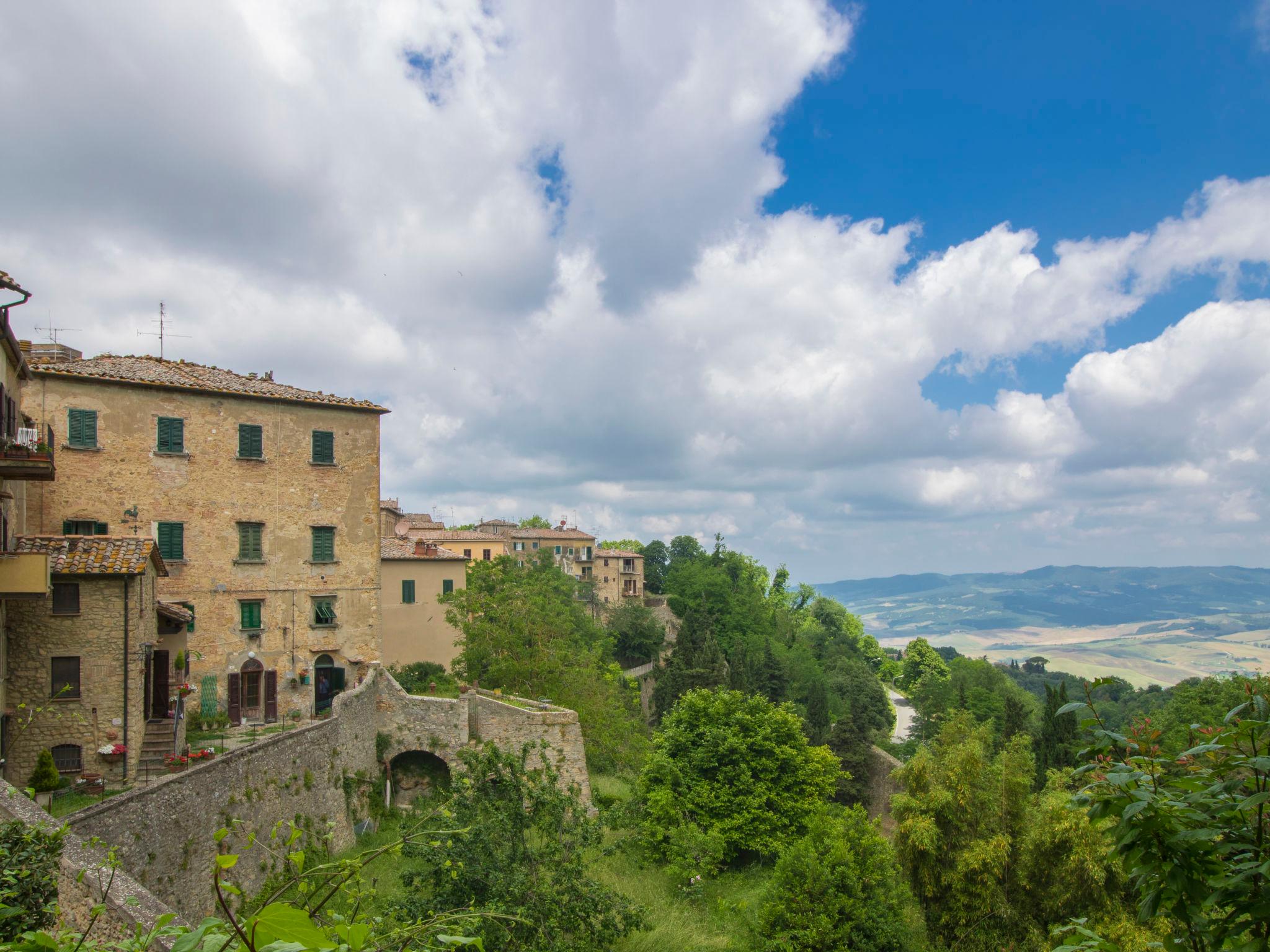 Foto 2 - Apartamento de 1 quarto em Volterra