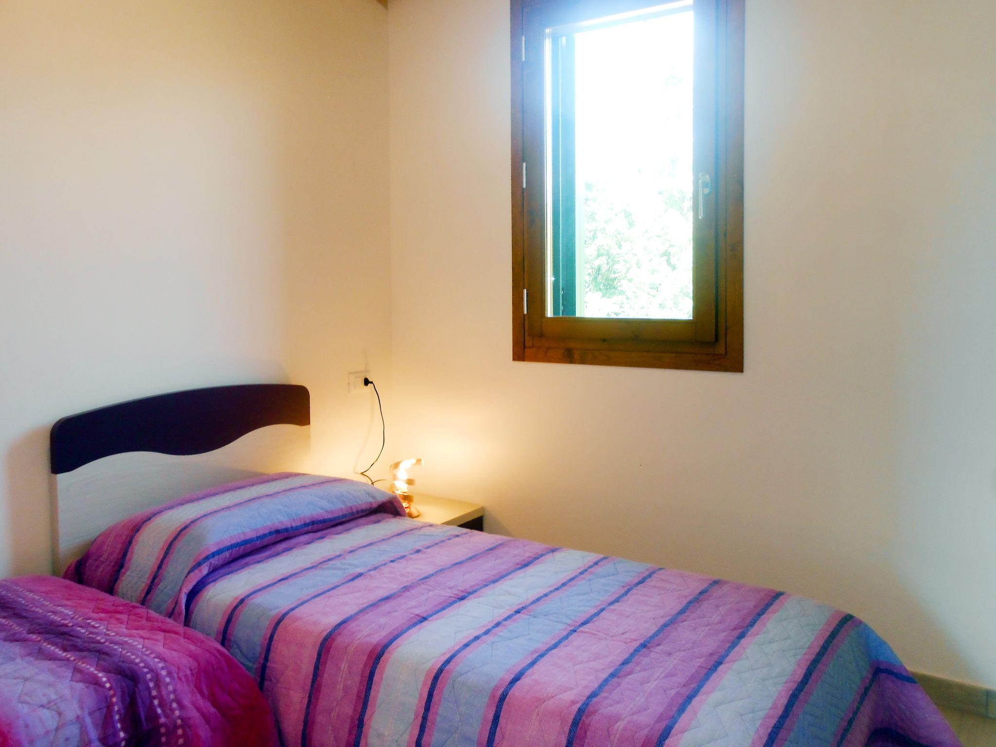 Foto 4 - Casa de 2 quartos em Comacchio com jardim e vistas do mar