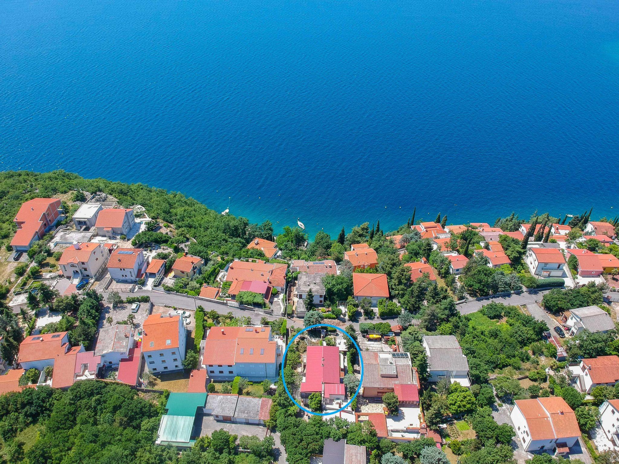 Foto 1 - Appartamento con 2 camere da letto a Crikvenica con terrazza e vista mare