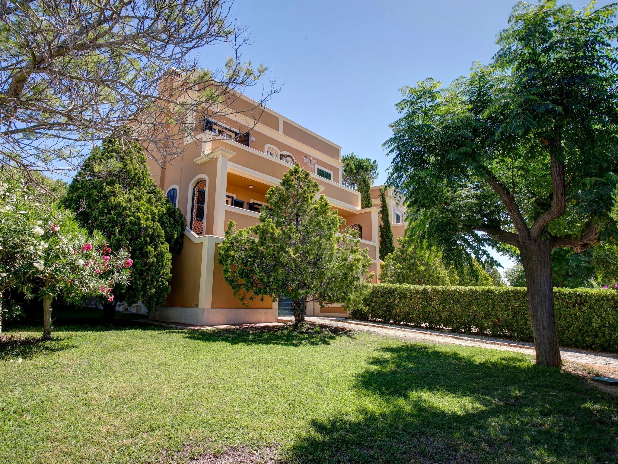 Foto 2 - Casa con 3 camere da letto a Dénia con piscina e vista mare