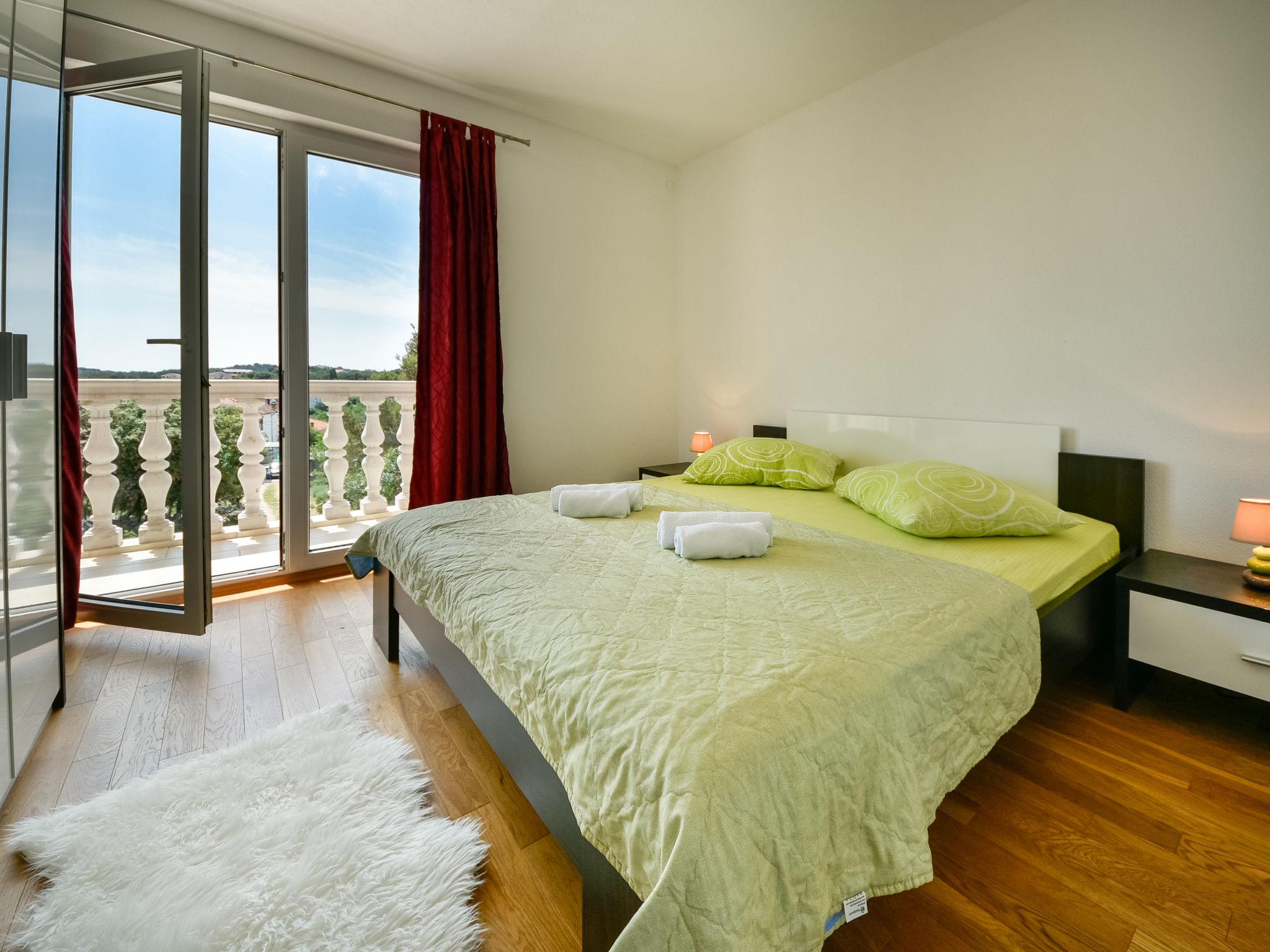 Foto 11 - Apartamento de 3 quartos em Tisno com terraço e vistas do mar
