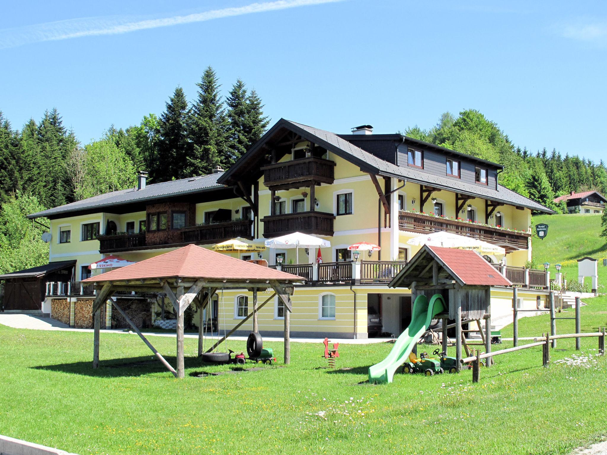 Foto 1 - Appartamento con 1 camera da letto a Oberwang con vista sulle montagne